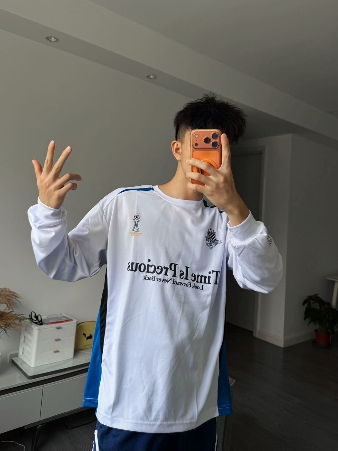 LUSHISI时间可贵长袖T恤,开学穿搭一步到位