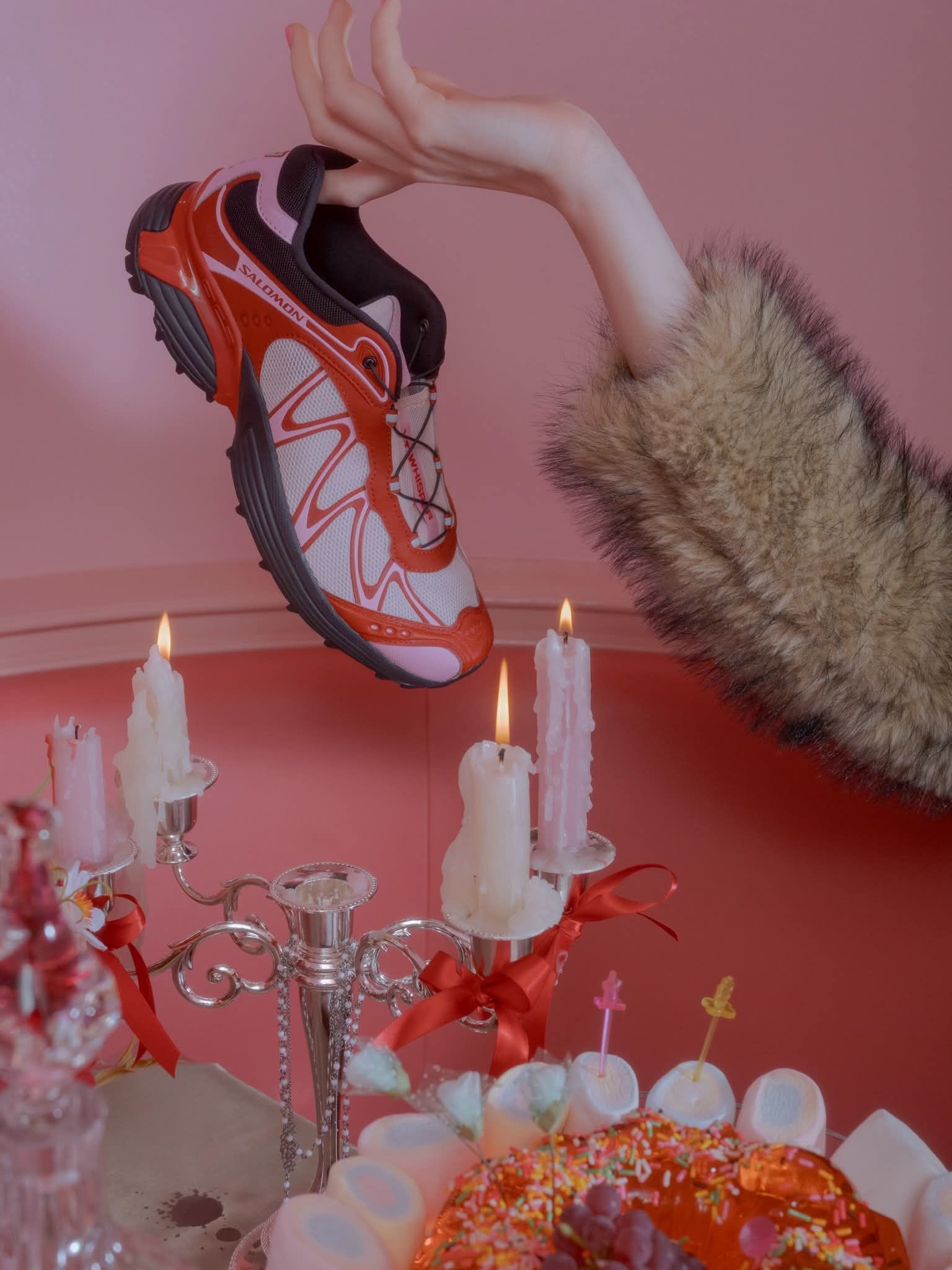 Salomon XT-6 白粉红撞色 户外机能复古休闲跑鞋