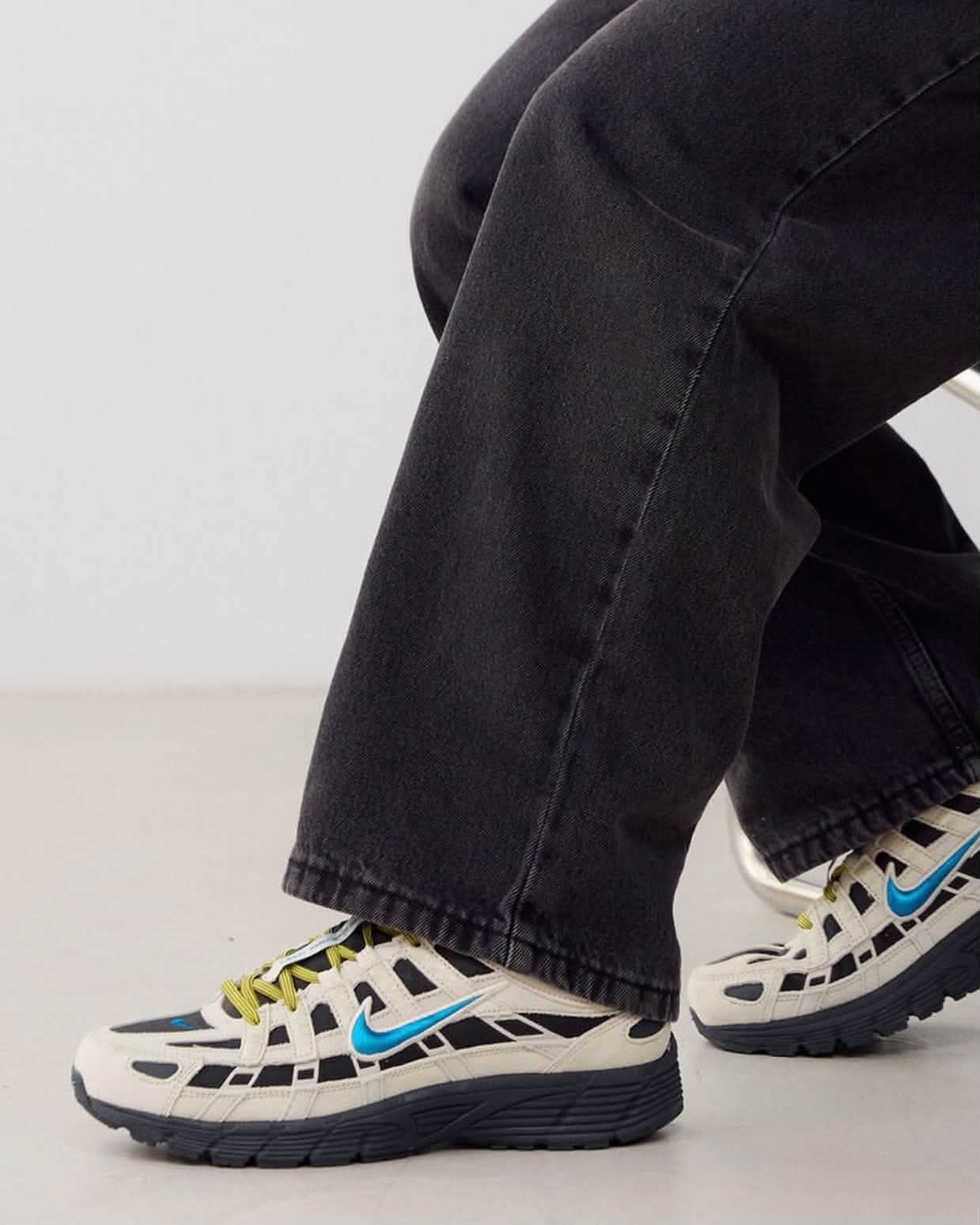 Nike P‑6000 PRM Cordura 米黑蓝 低帮复古老爹跑鞋