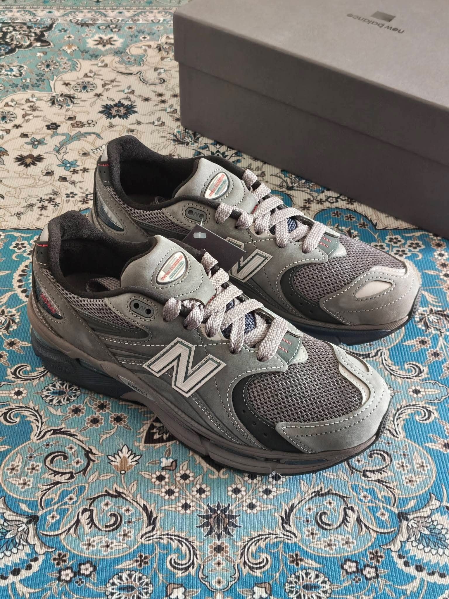 New Balance 2040v5 灰蓝|高端复古跑鞋狠货