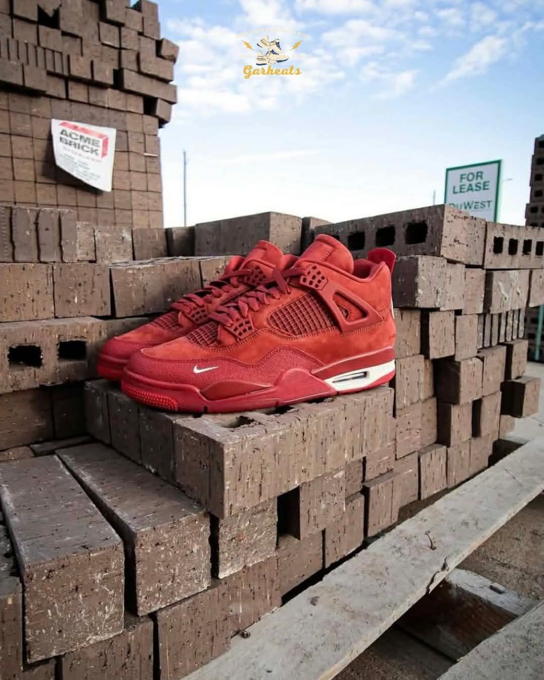 通体大红牛巴革 Air Jordan 4,纯色 AJ4 太少见
