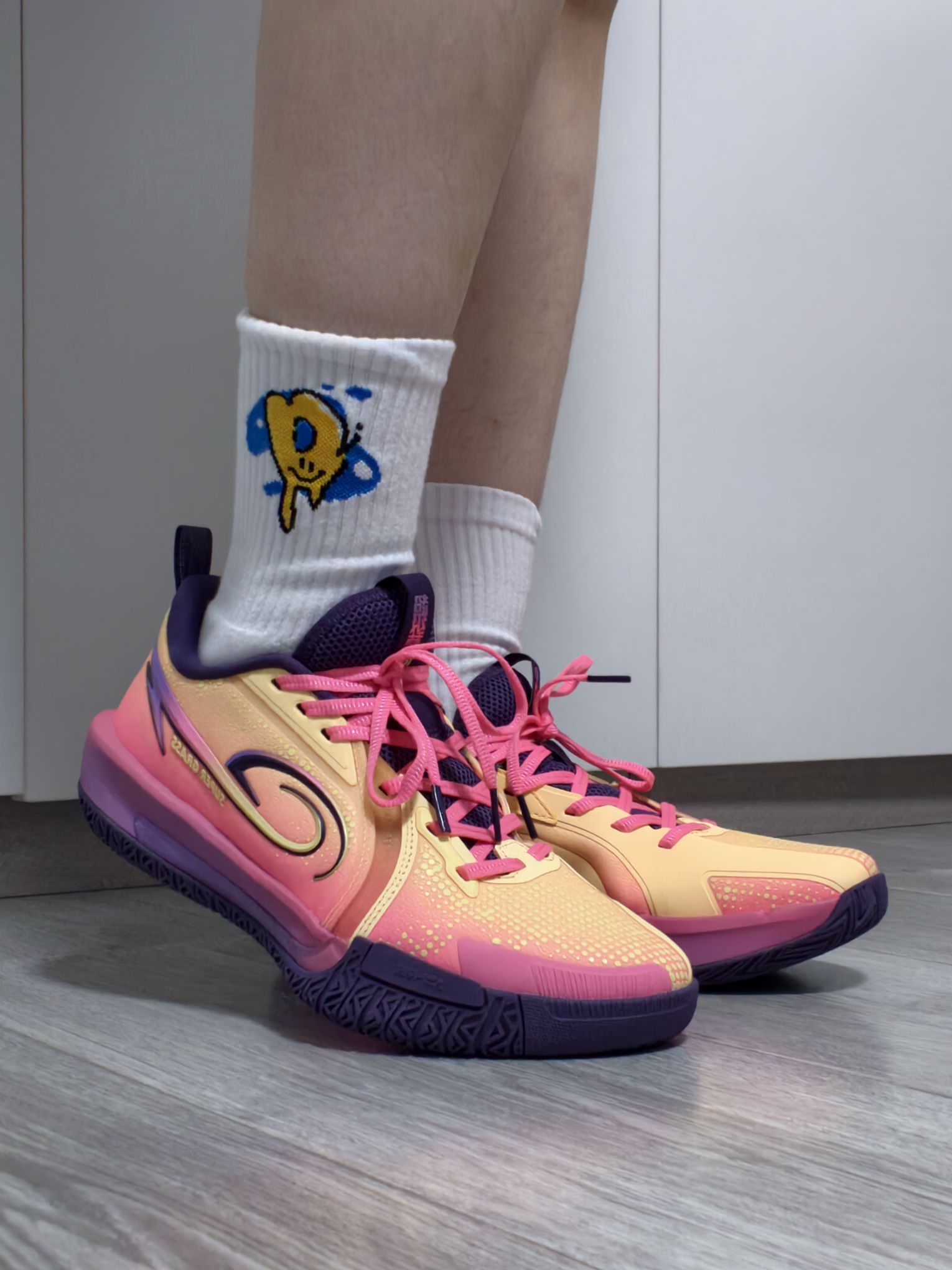 🏀落日球场氛围感！超级草根1代“落日派对”
