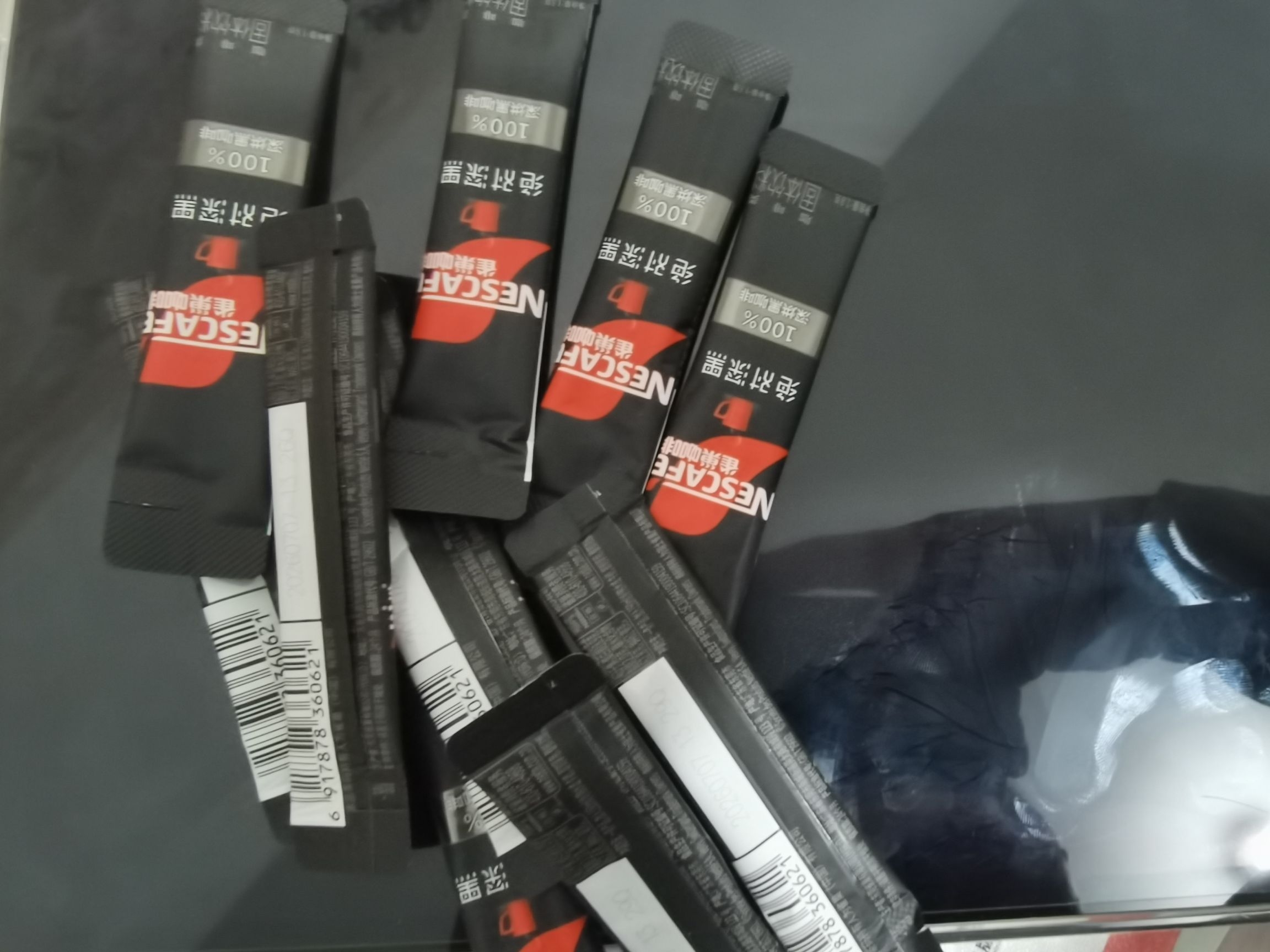 雀巢咖啡 绝对黑深