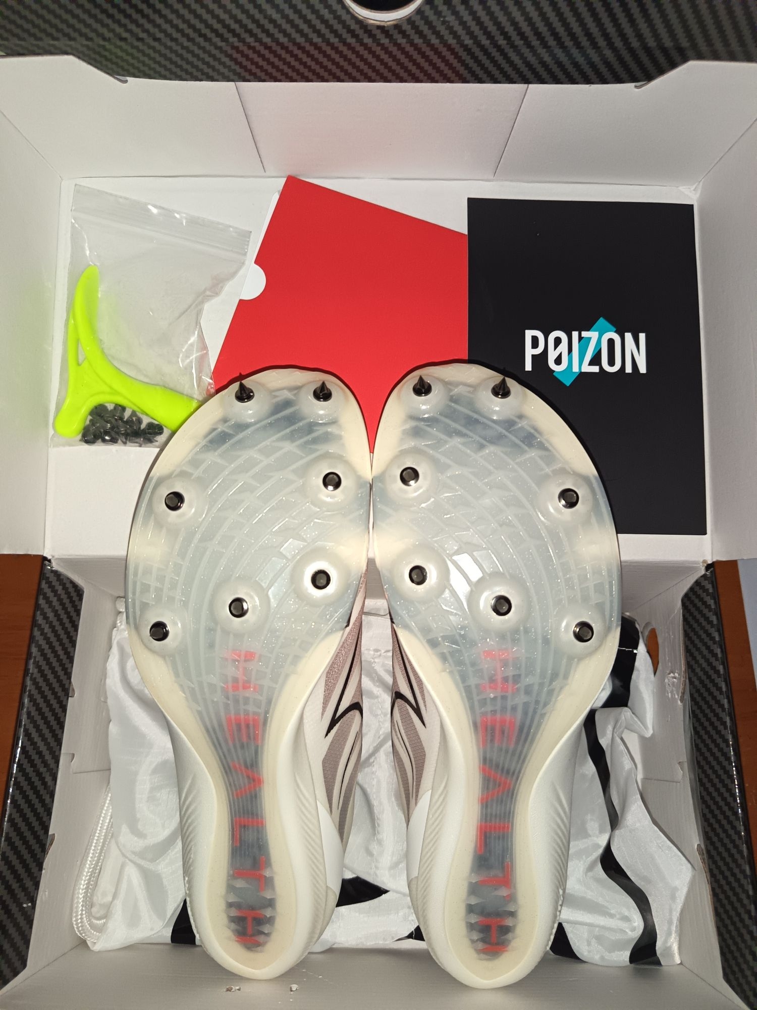 👟球鞋名称：

🔍分享理由：

🤔整体感