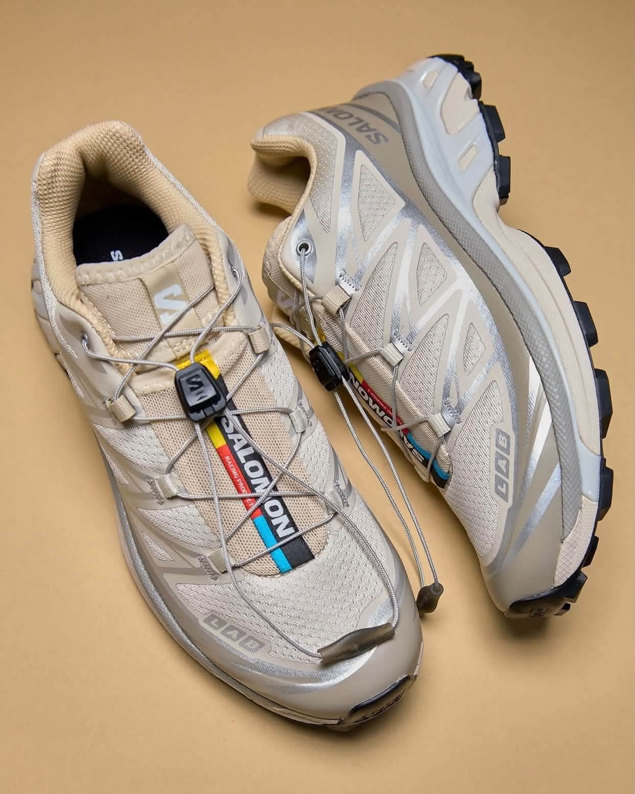 Salomon XT‑6 浅沙银,户外山系顶流跑鞋