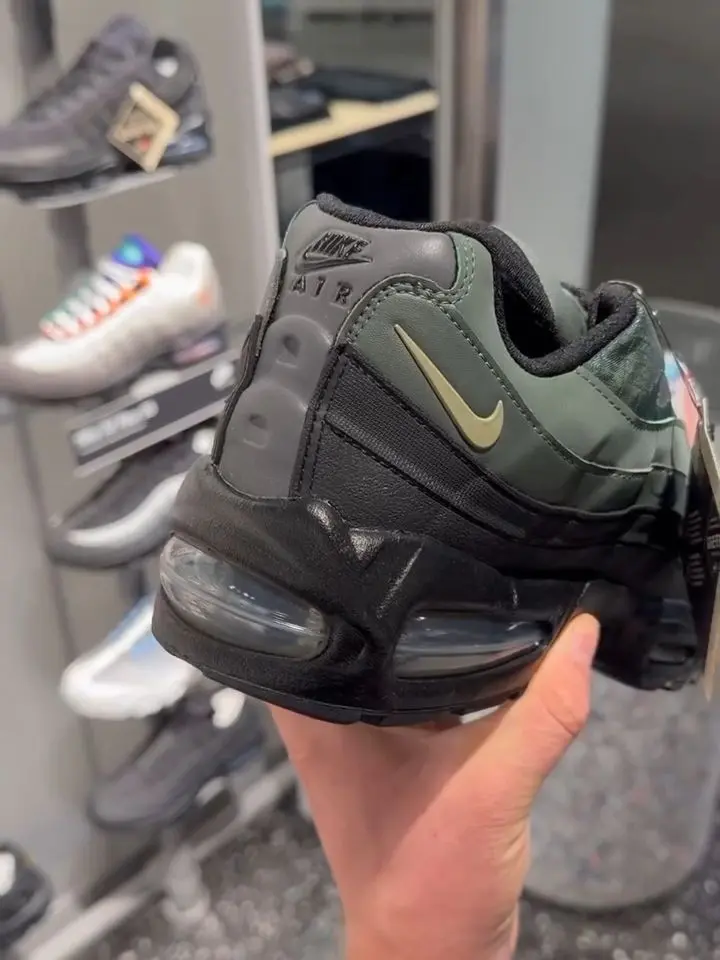 GORE‑TEX × Air Max 95 Olive 橄榄绿防水版本登场