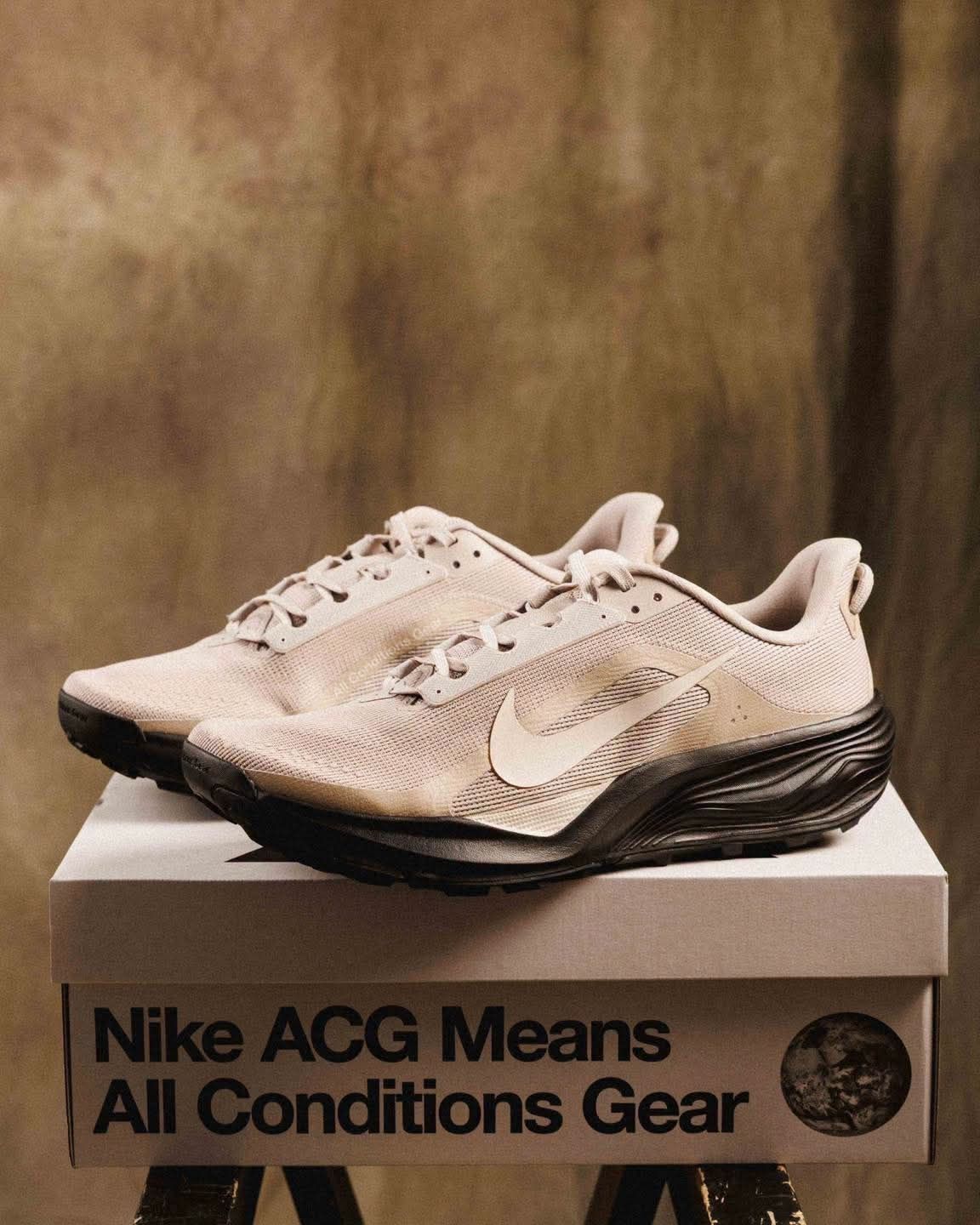 Nike ACG Pegasus Trail沙色｜耐克ACG户外跑鞋静物细节解析