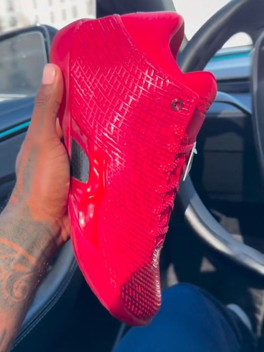 AJ41红宝石｜Air Jordan41 Ruby 实拍细节全方位解析