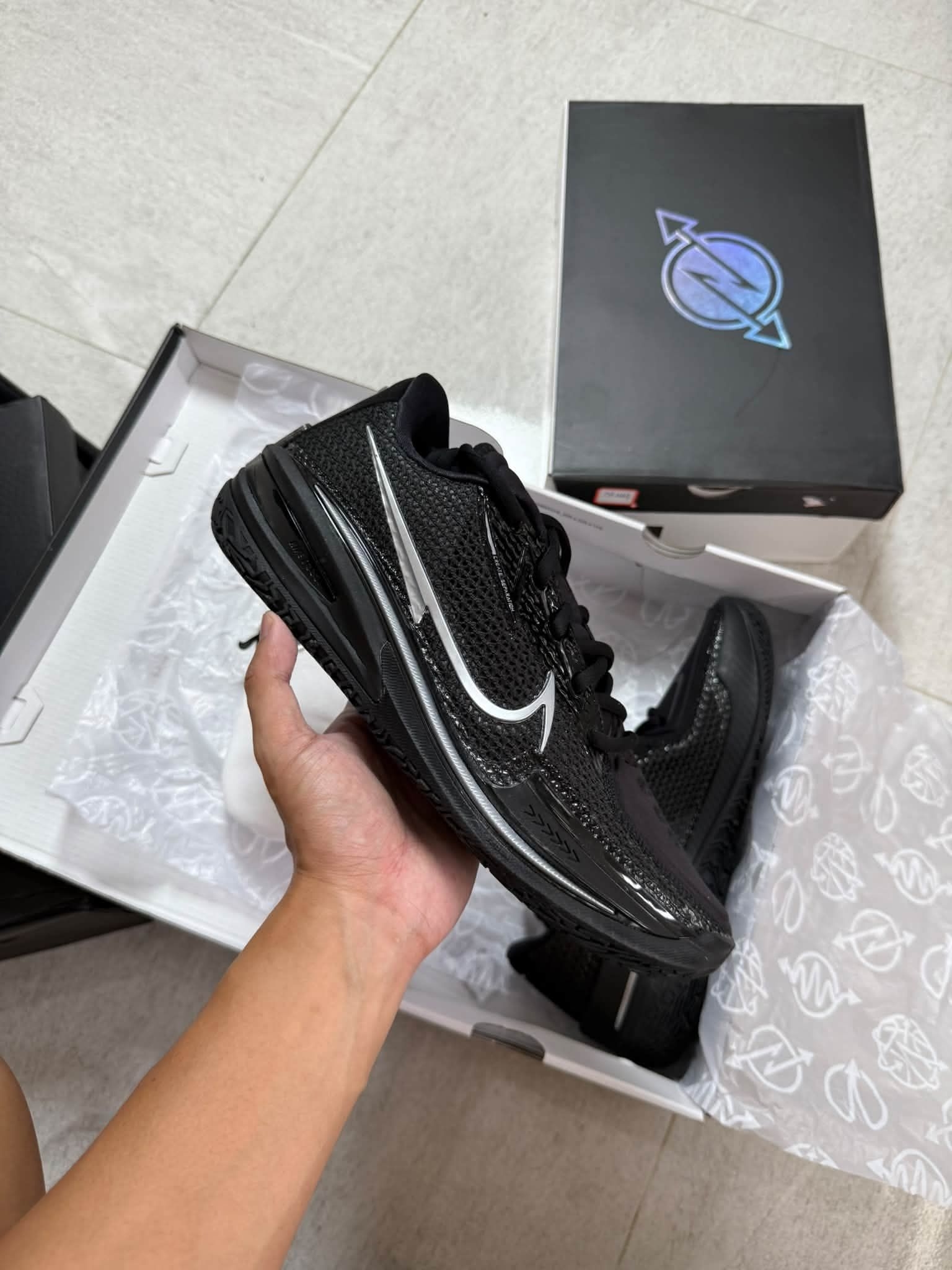 依旧能打｜Nike GT Cut1黑银，老球手心中的实战神鞋