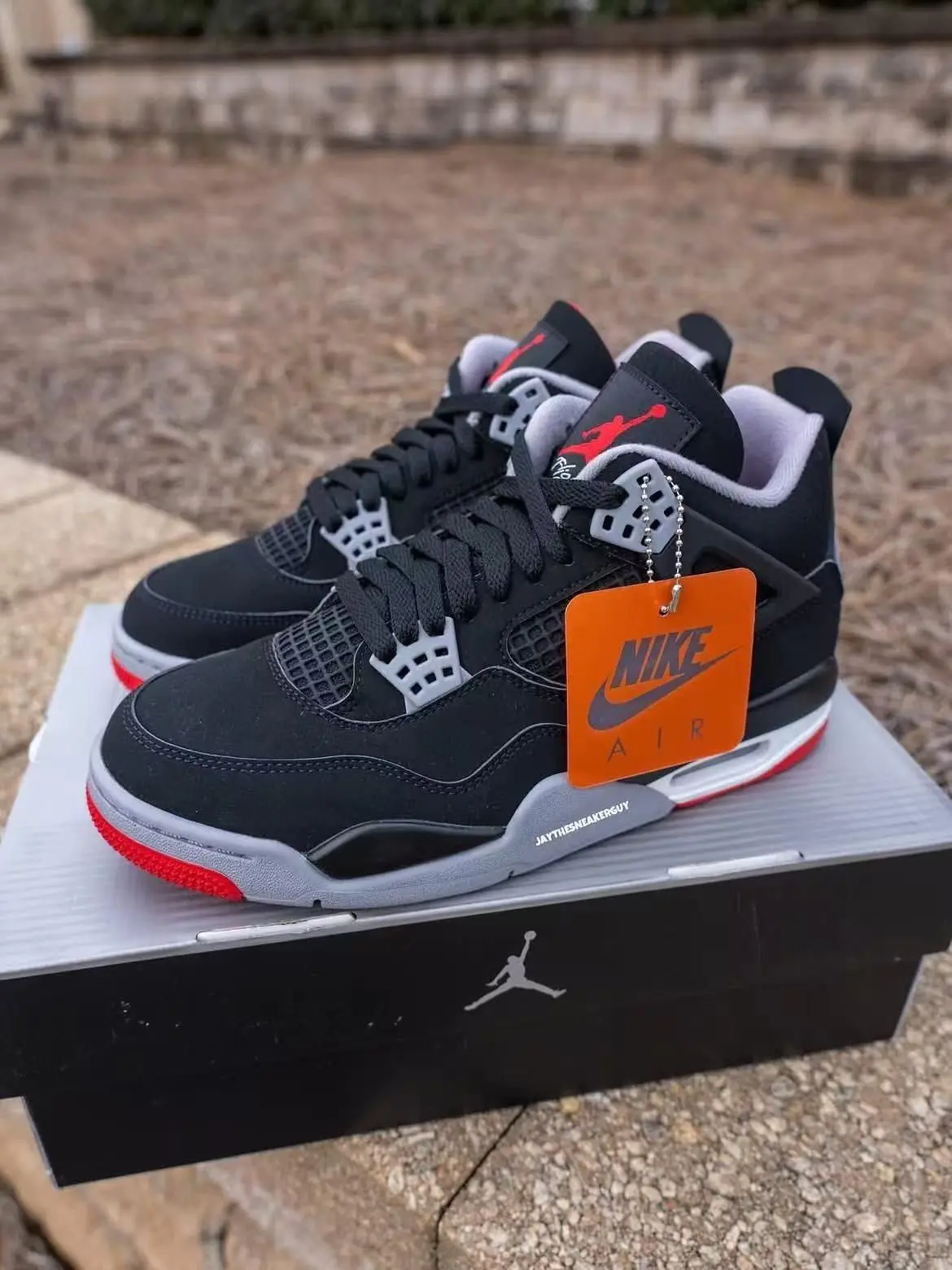 Air Jordan 4 OG Bred|黑红 bred 经典回归,I'M BACK传奇复刻