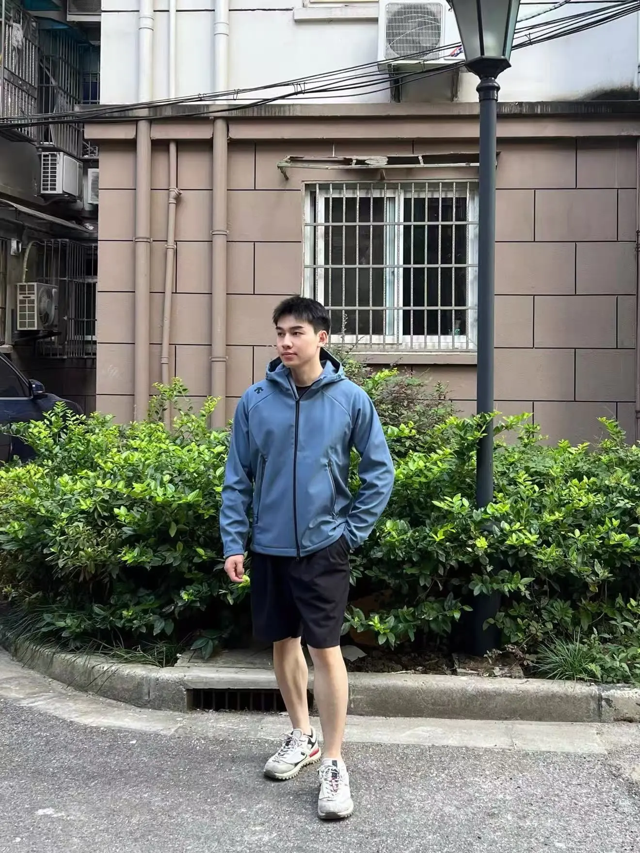 迪桑特TRAINING外套!男女连帽加绒运动健身防泼水✨