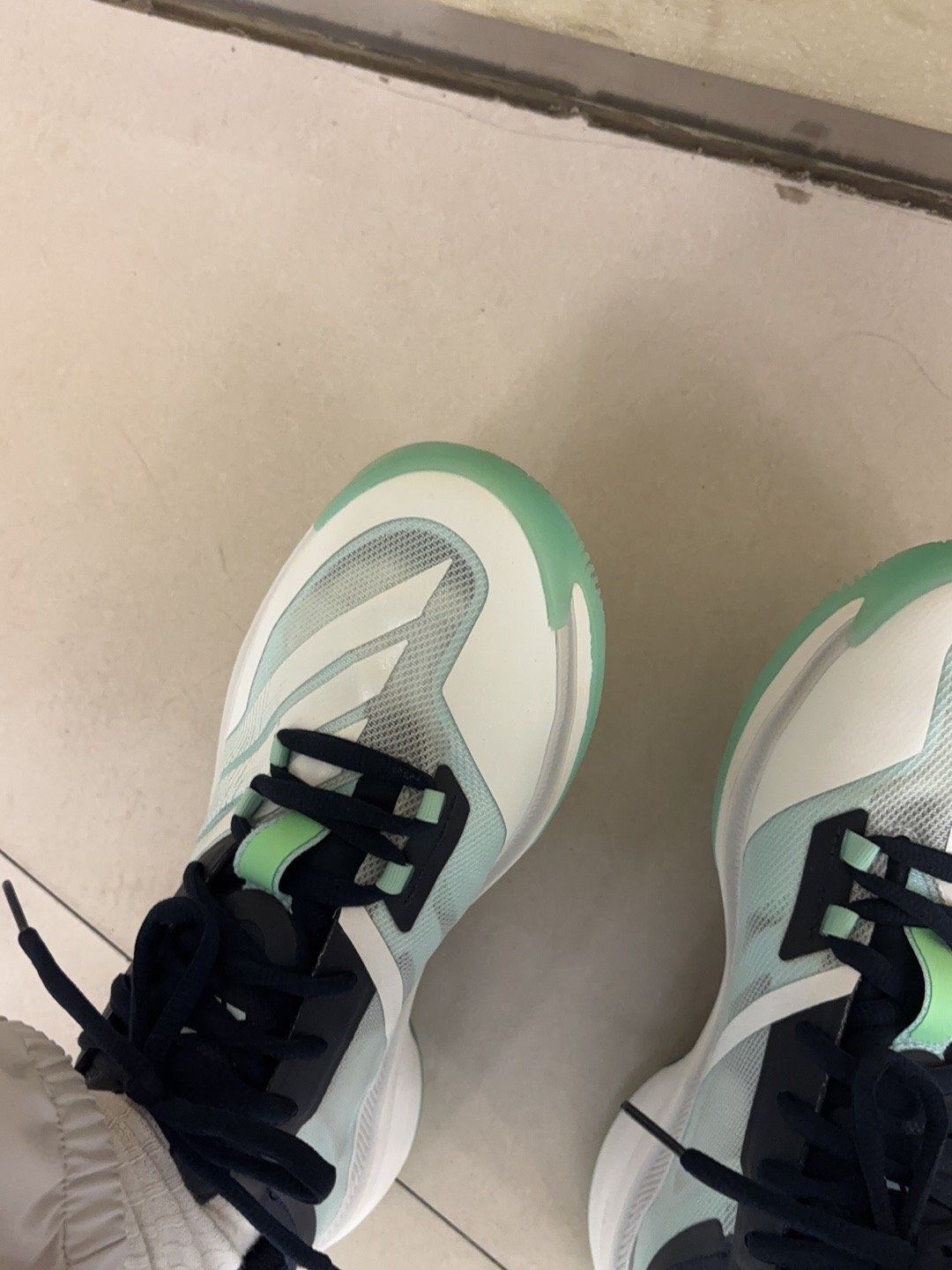 Adizero Select 3.0 白青配色实战分享