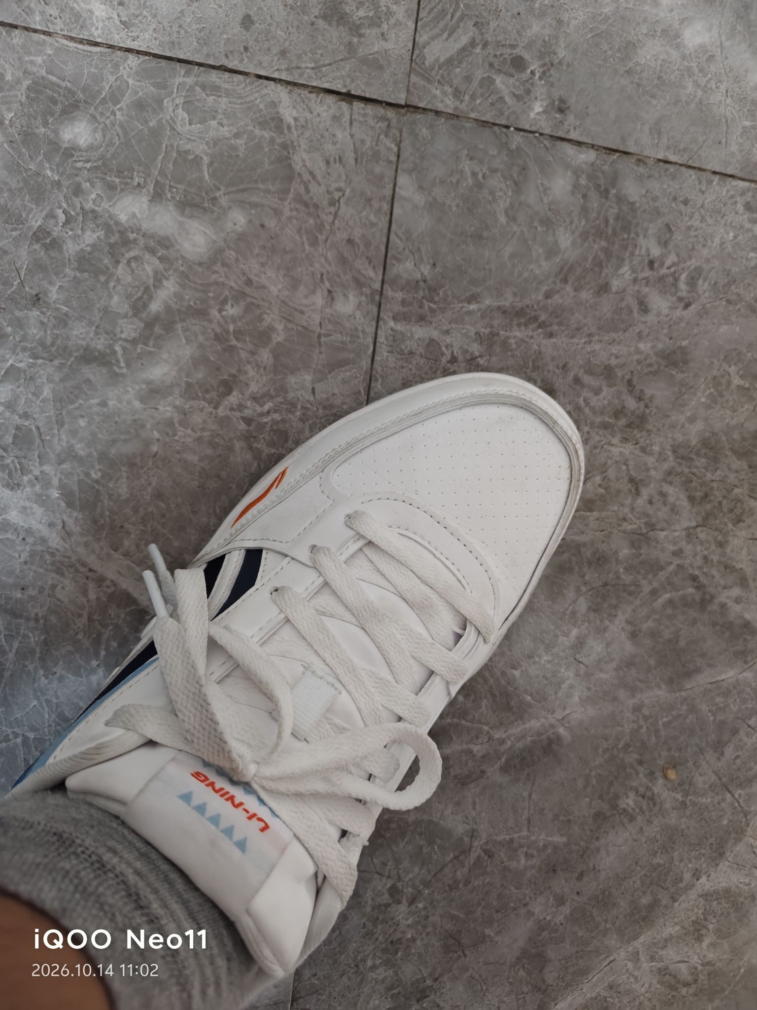 上脚舒服，颜值比较高非常适合我穿