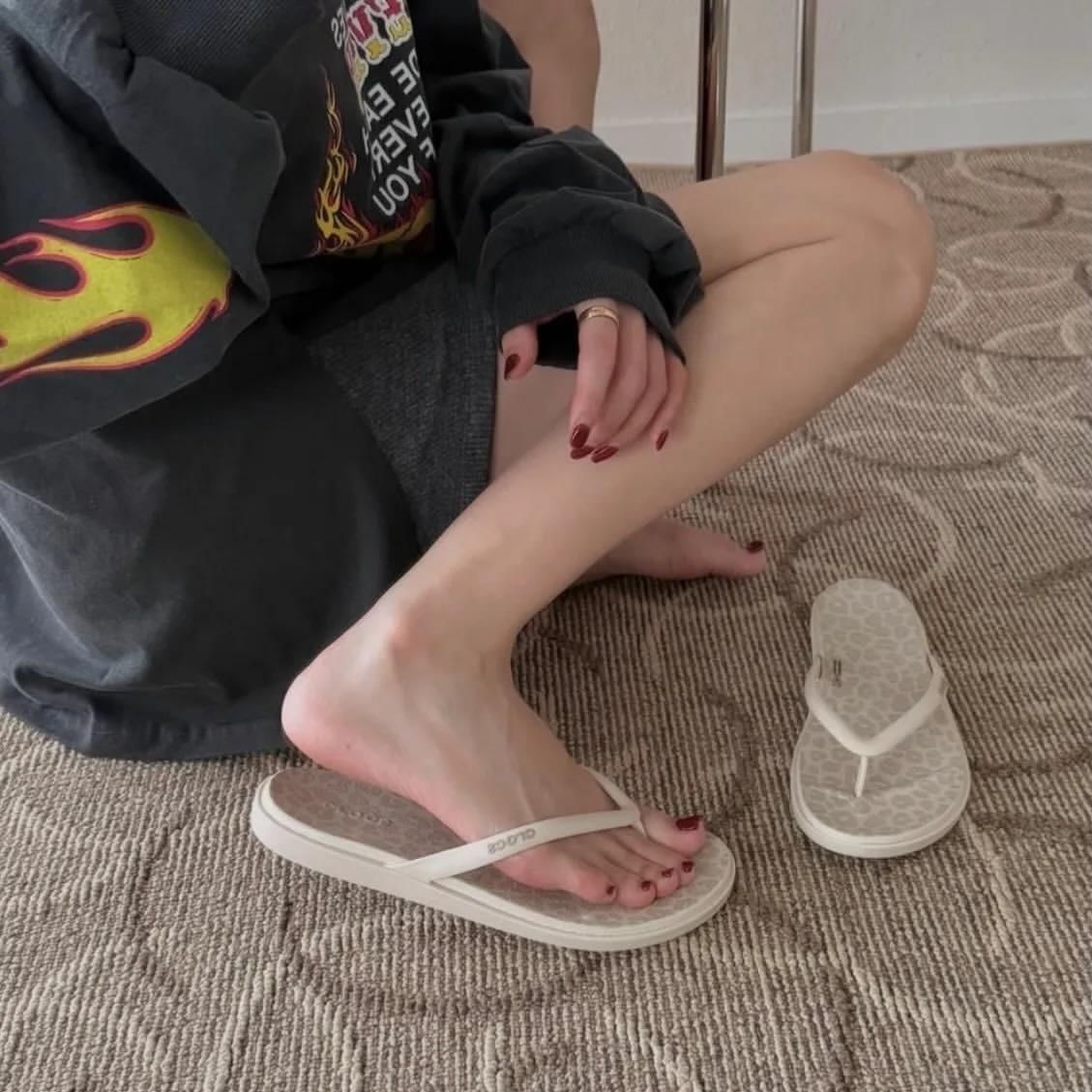 crocs🩴人字拖