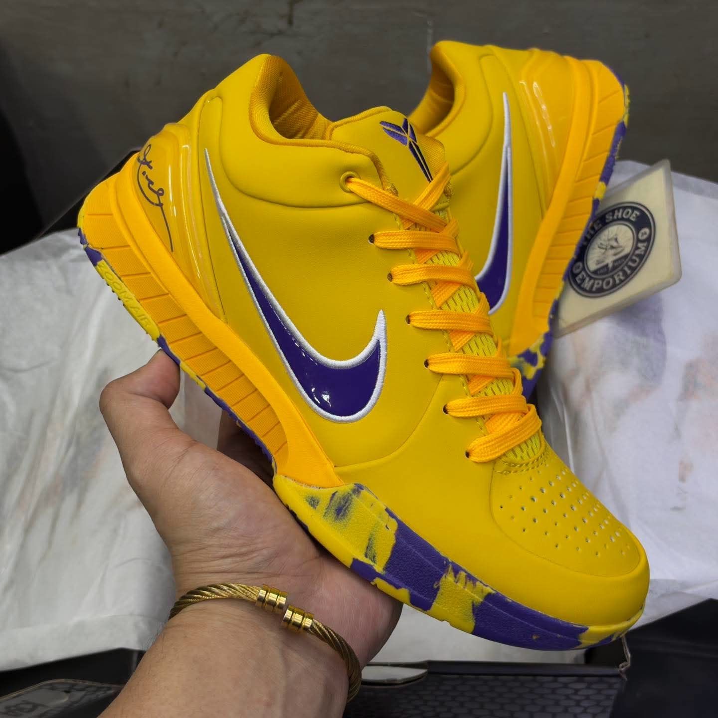 1湖人紫金信仰💛💜Nike Kobe 4 Protro湖人专属配色太戳科密