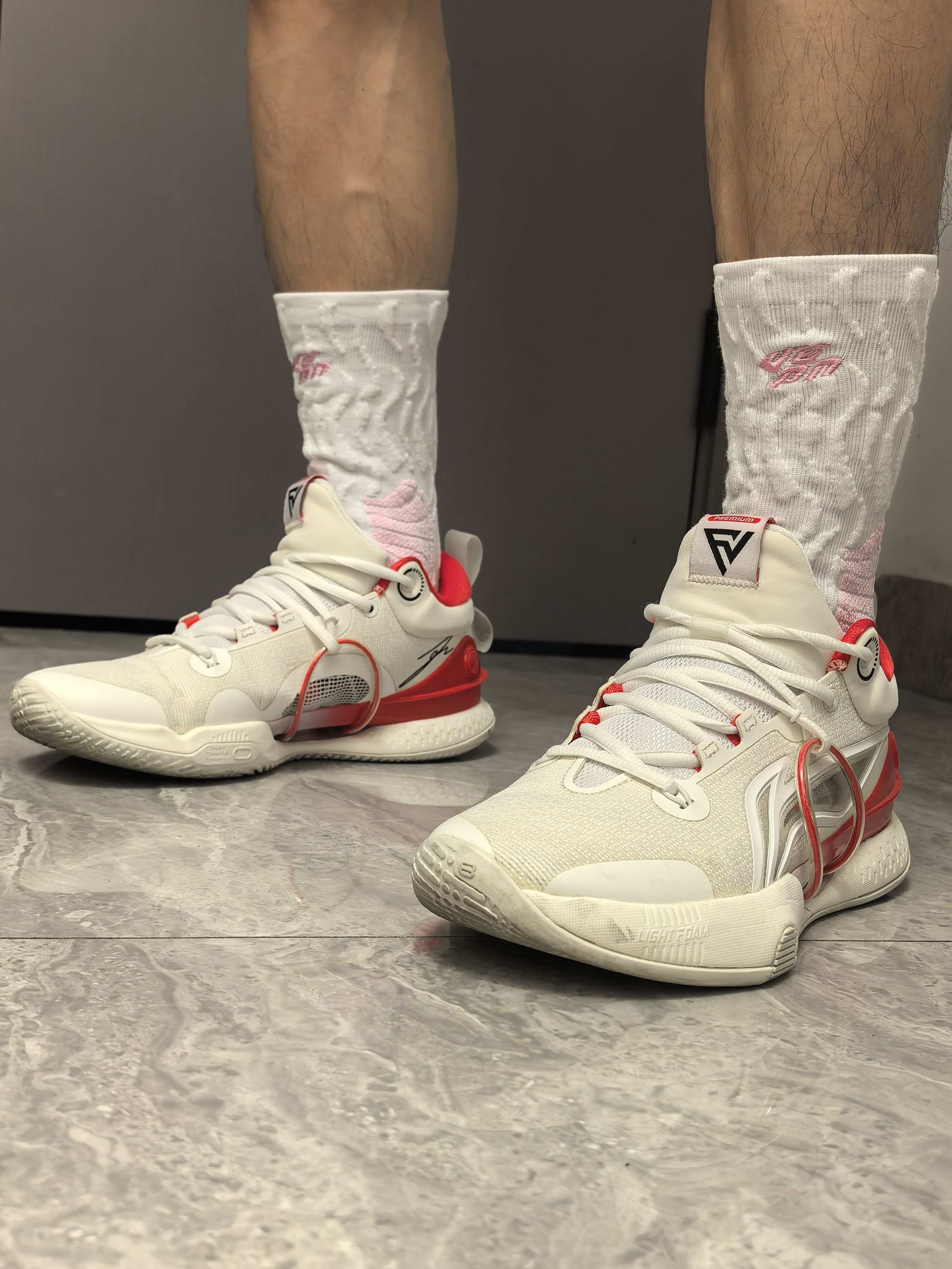 闪击 8×VEDN 西海岸球袜 CP 感十足，夯爆了👟🧦