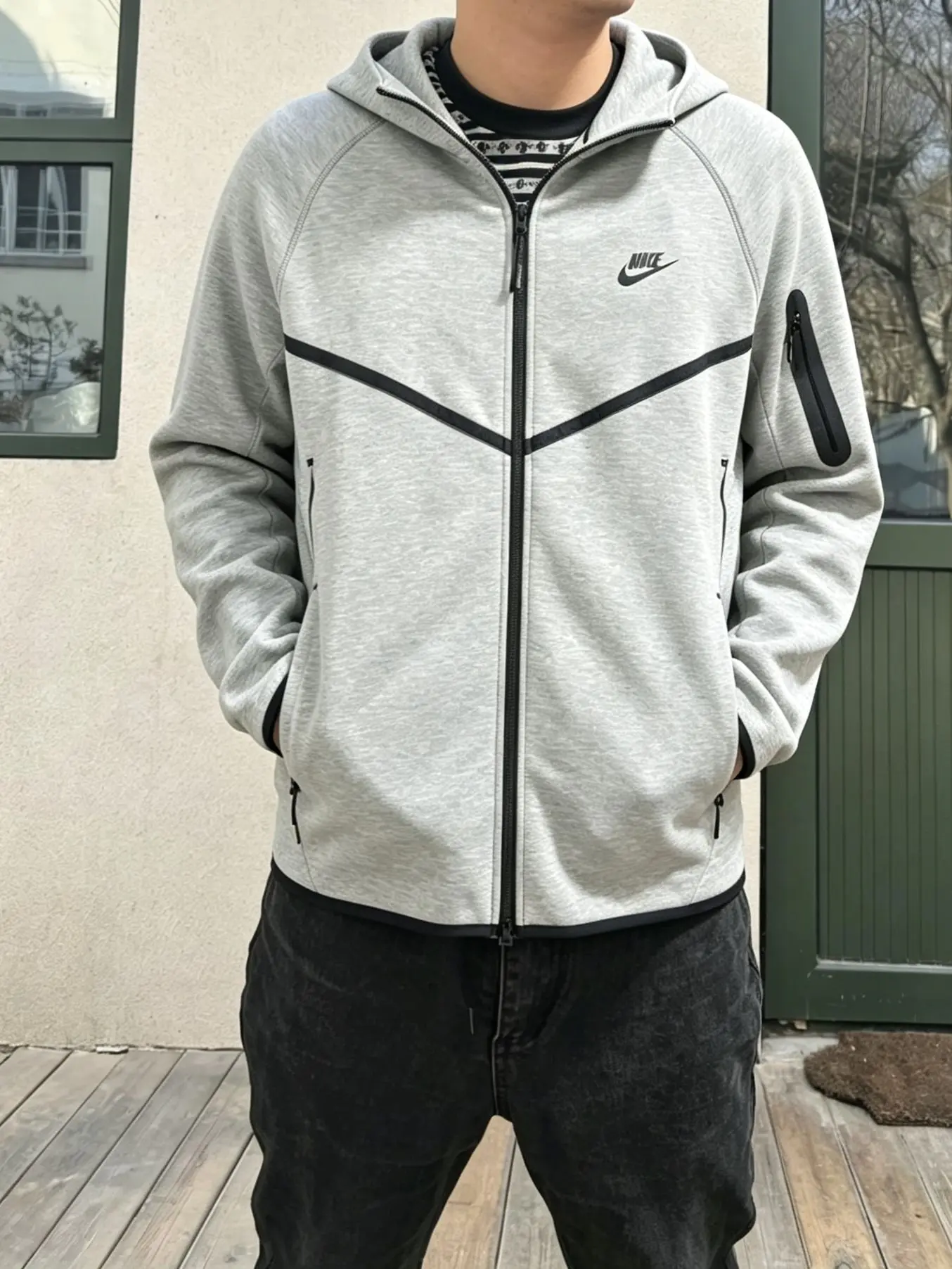 Nike Tech Fleece外套|男生日常百搭神外套
