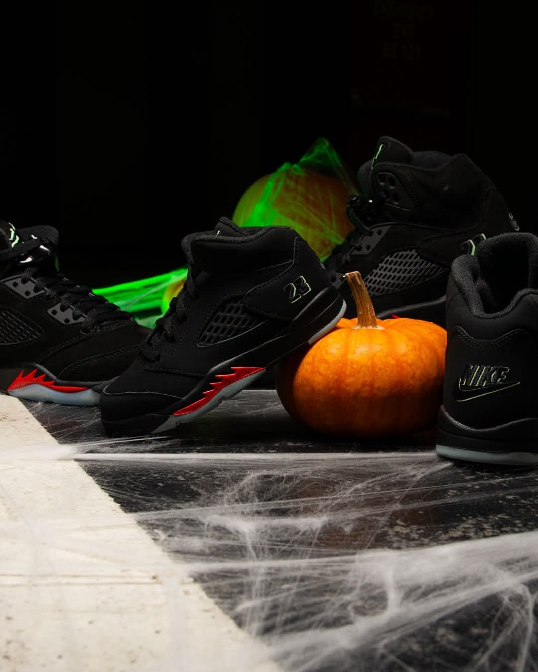 Air Jordan 5「Halloween万圣节」｜全方位深度解析