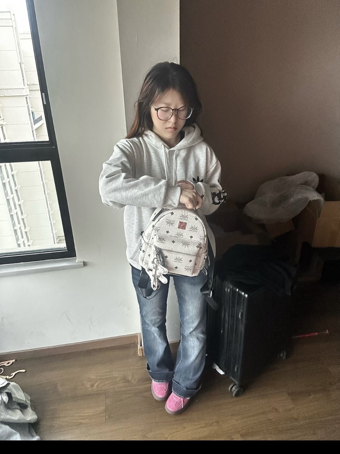 ✨铆钉印花双肩包｜通勤出游百搭单品
