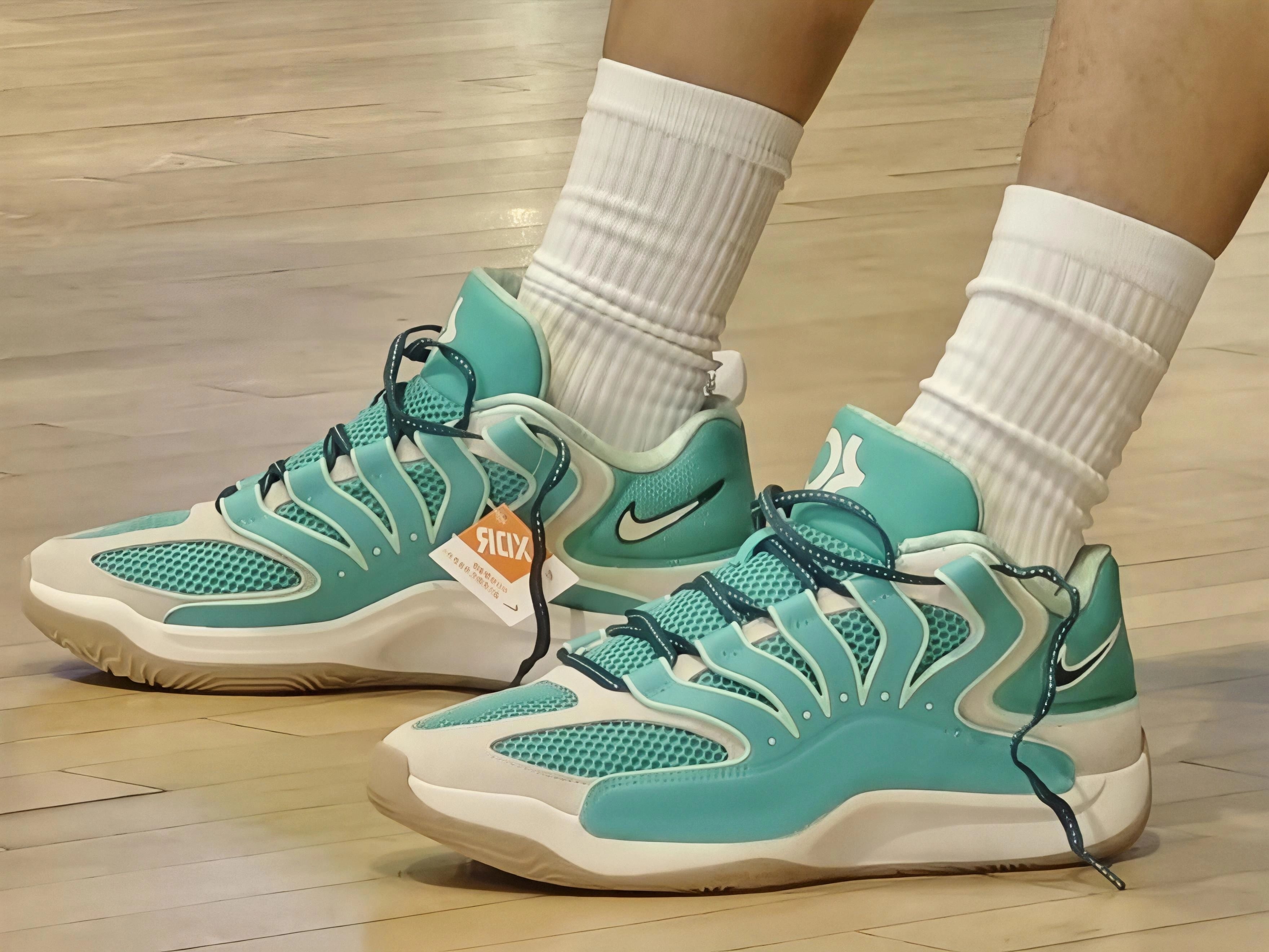 湖绿KD实战鞋｜清爽颜值太对味🏀
