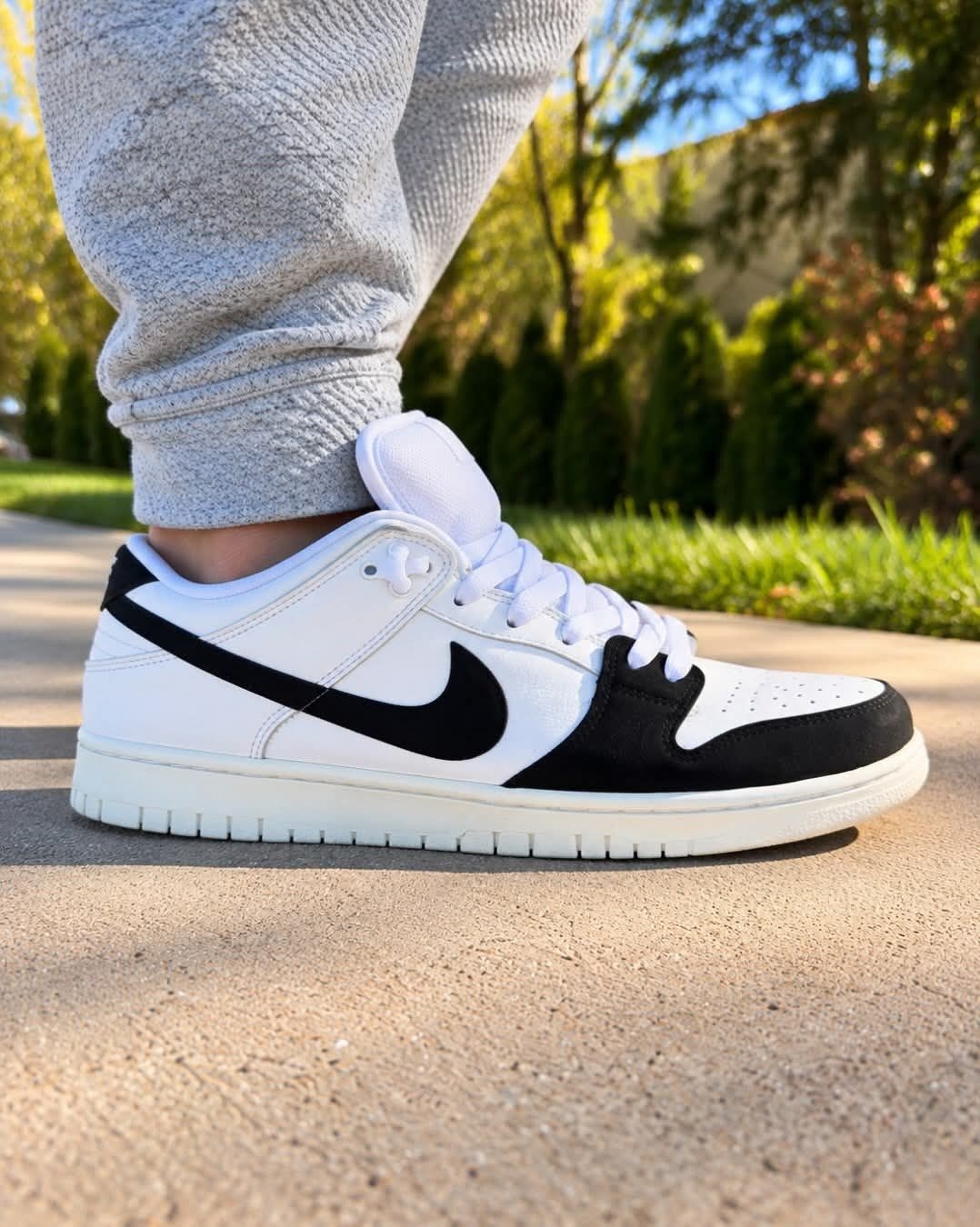 左右各有态度,Nike Dunk Low阴阳熊猫,穿搭神器
