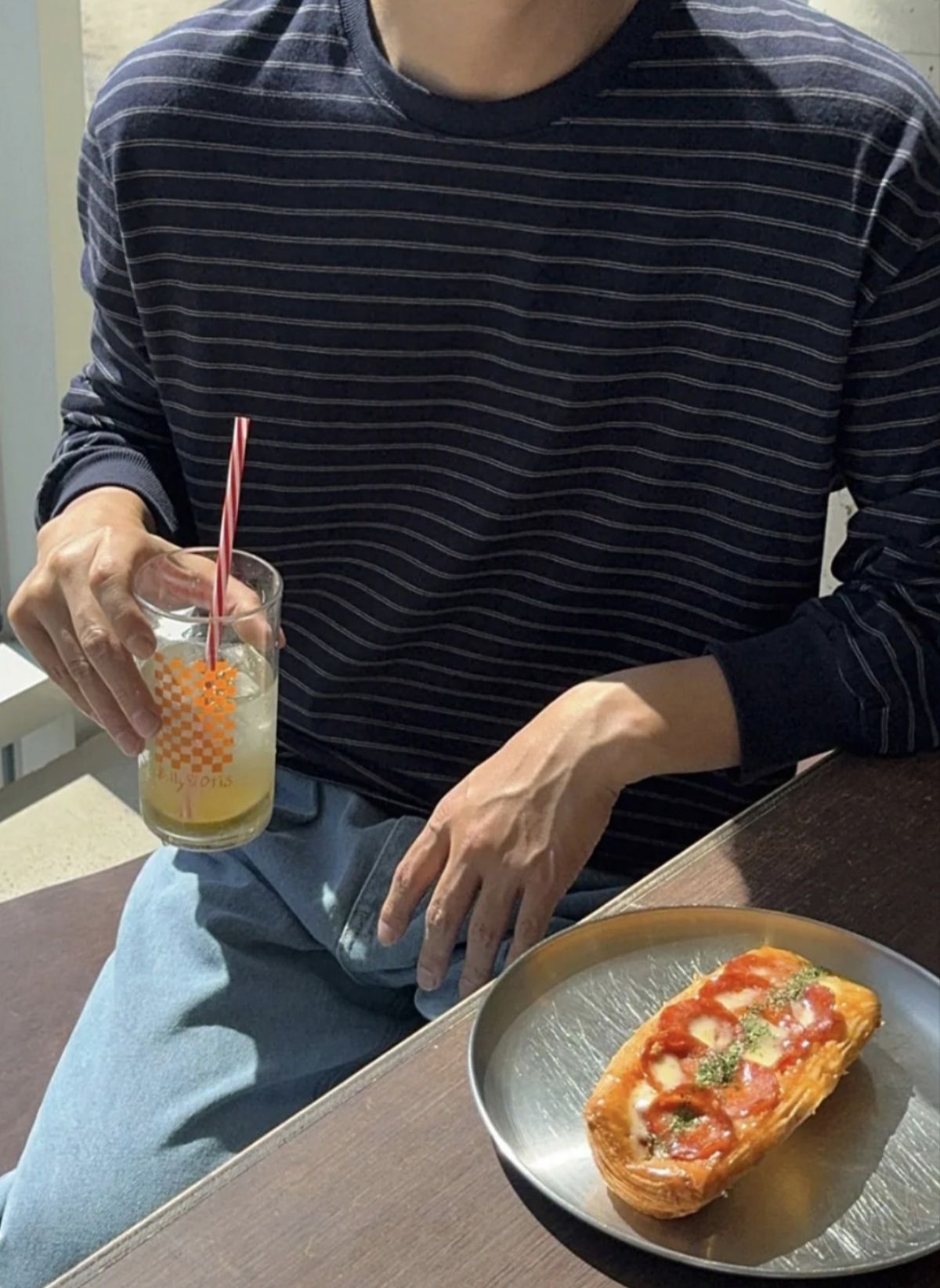 藏青条纹长袖|简约复古,男生清爽氛围感