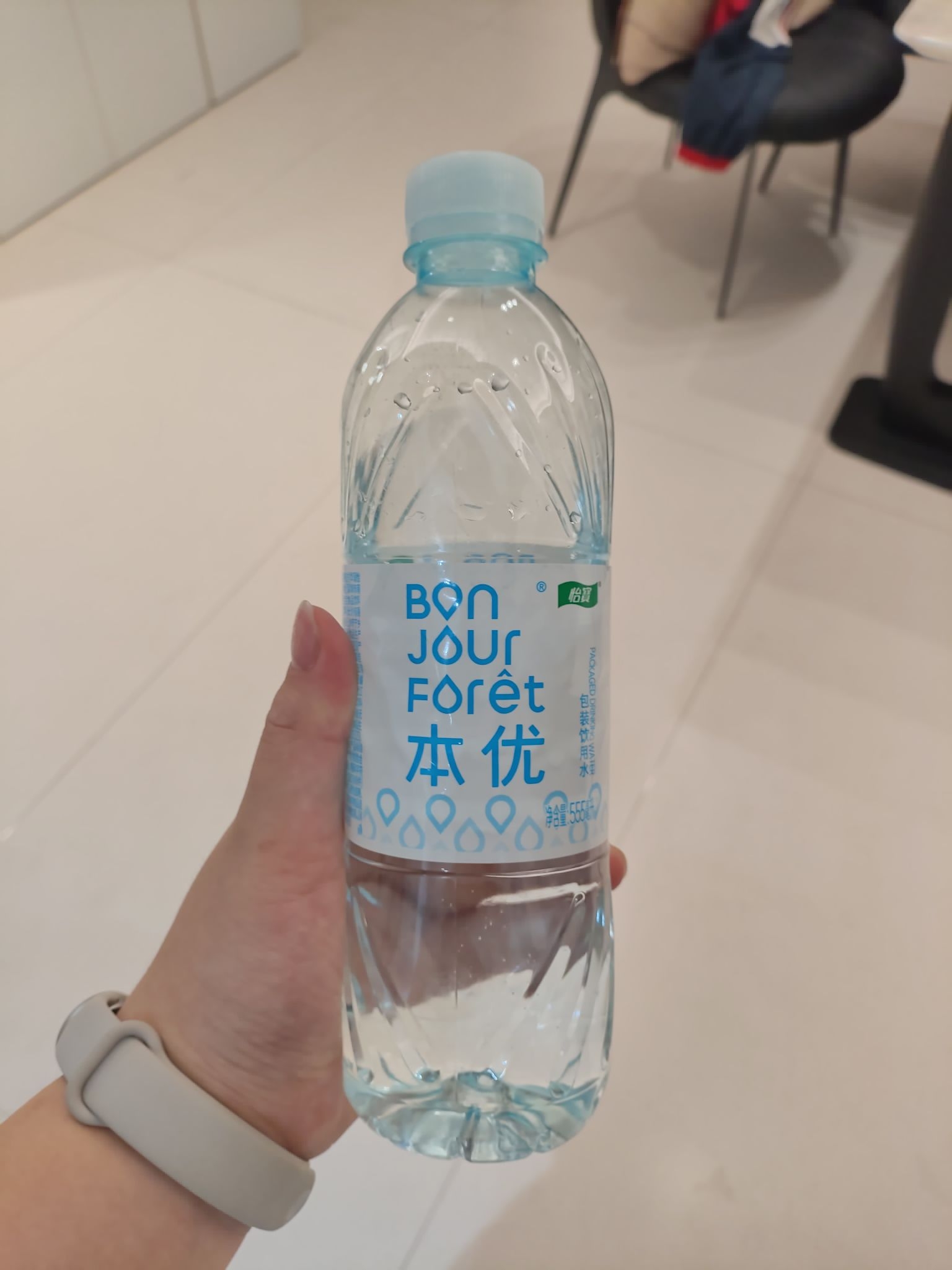 怡宝矿泉水