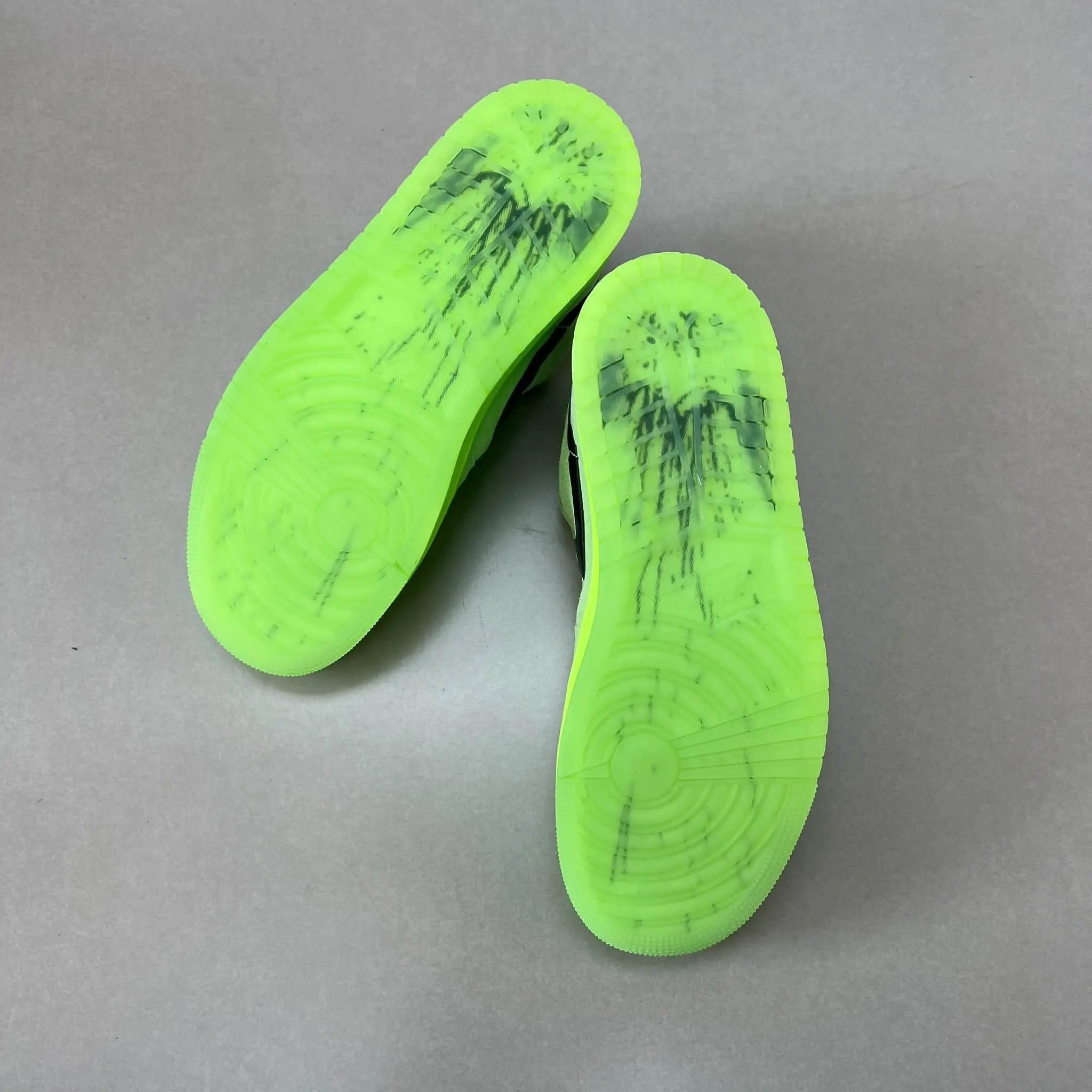 一抹薄荷青|AJ1 Low Lime Blast,夏日吸睛低帮Jordan