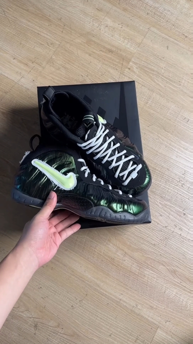 幻彩绿泡｜Nike Air Foamposite Pro 松绿喷 全方位解析