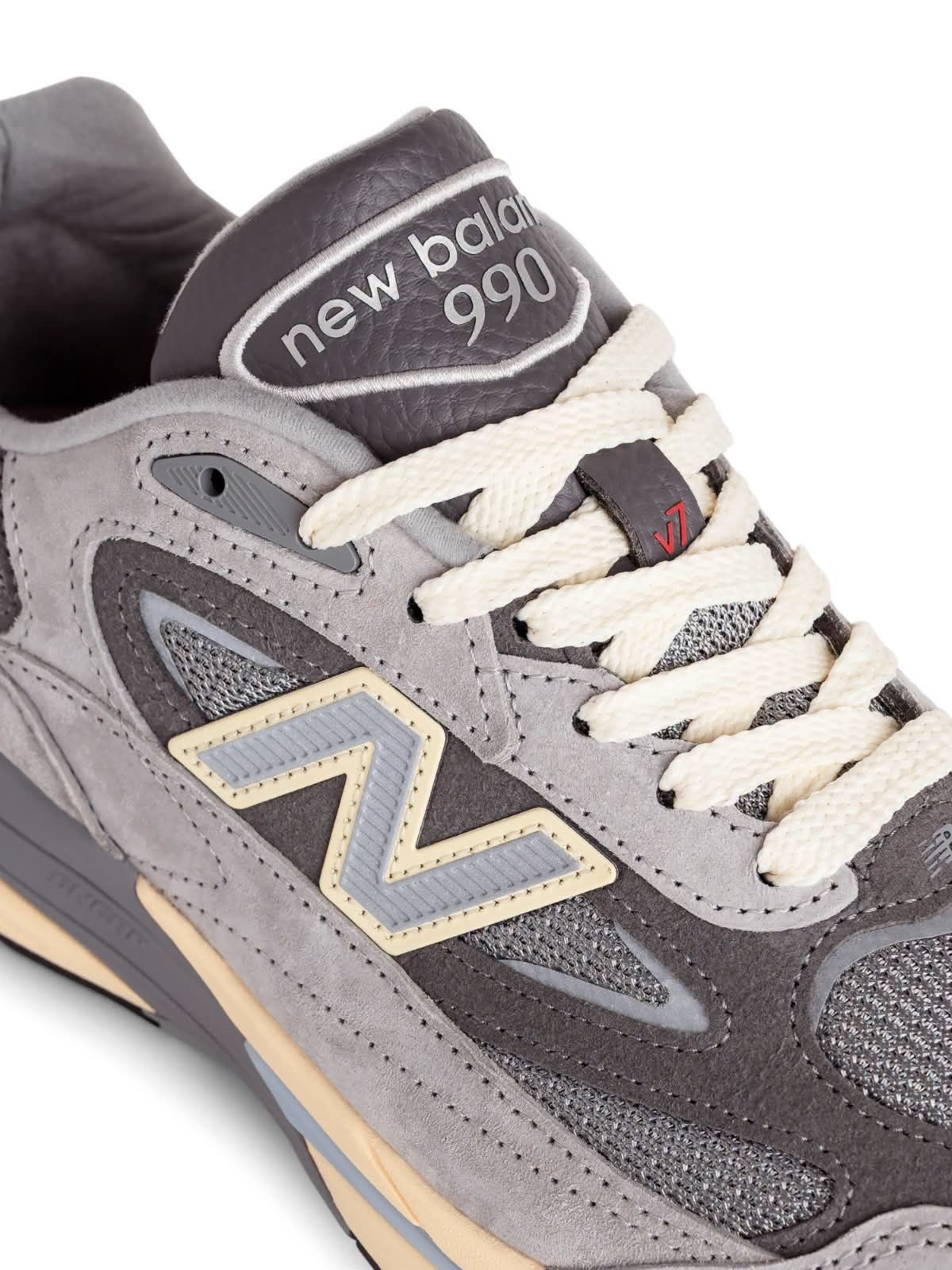 美产元祖灰回归|New Balance 990v7 Kool Grey登场✨