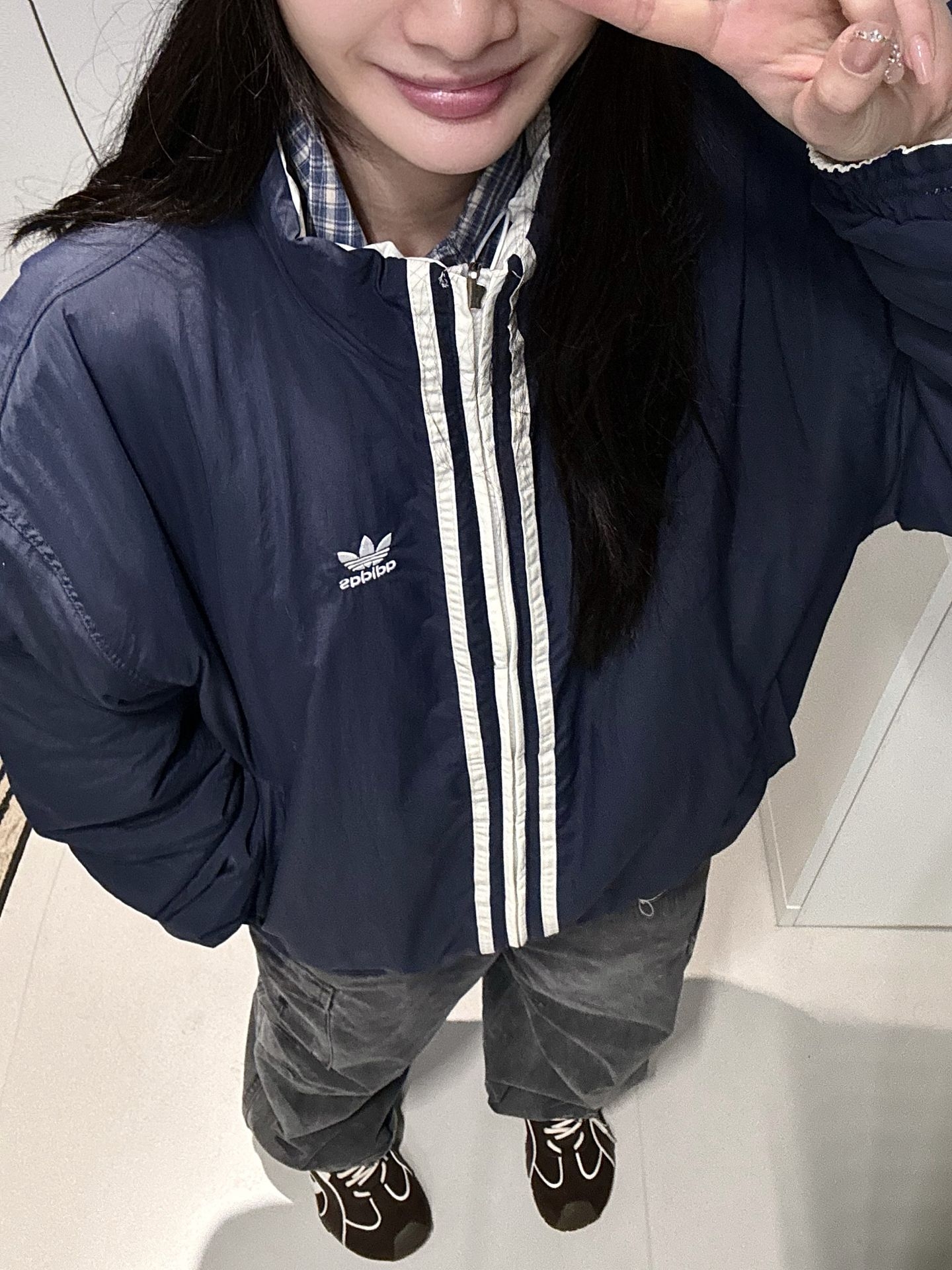 阿迪夹克➕复古板鞋日常出街的点睛之选