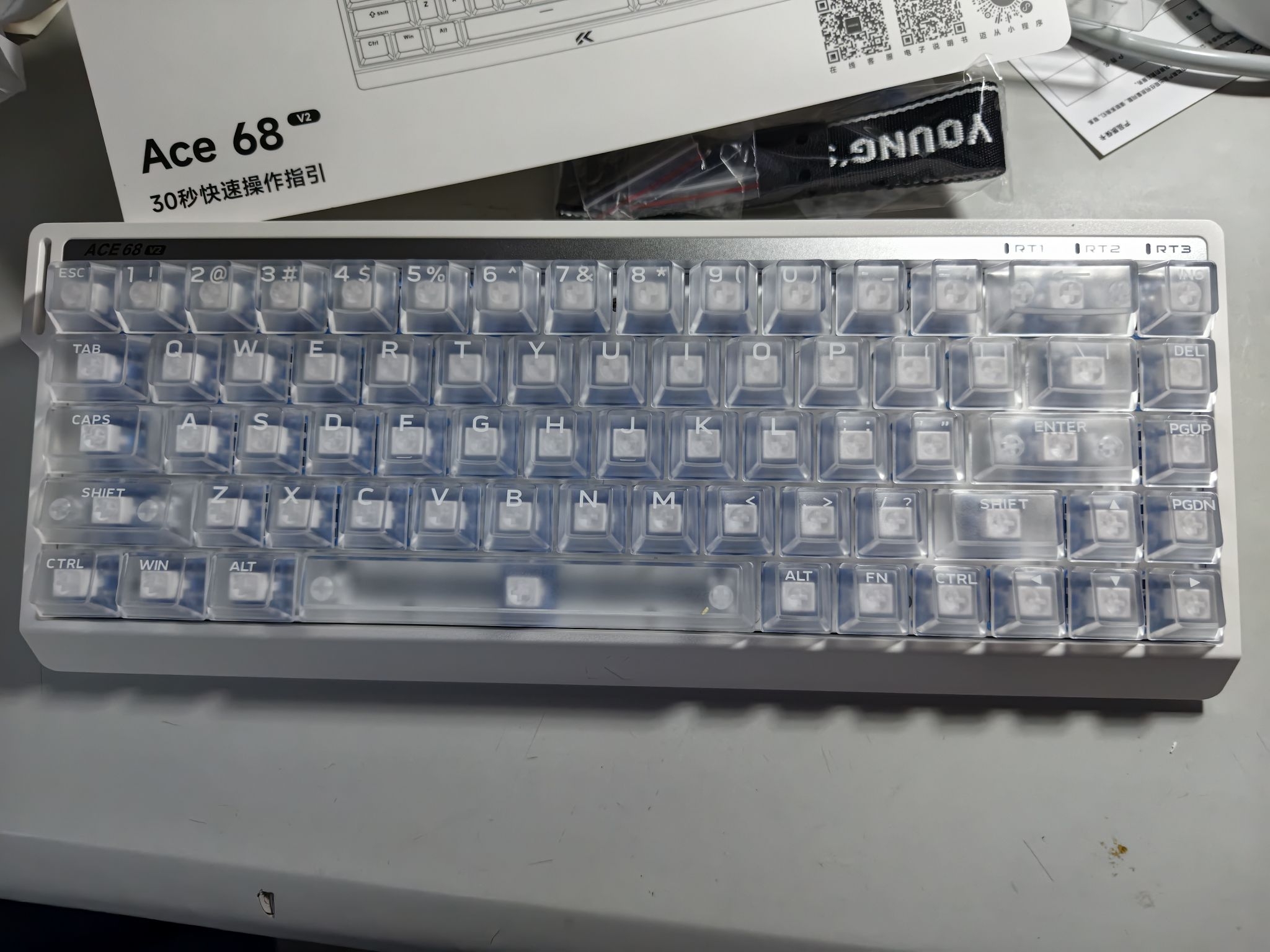 手感反馈很强烈，敲击声音很舒服，质量非常不错