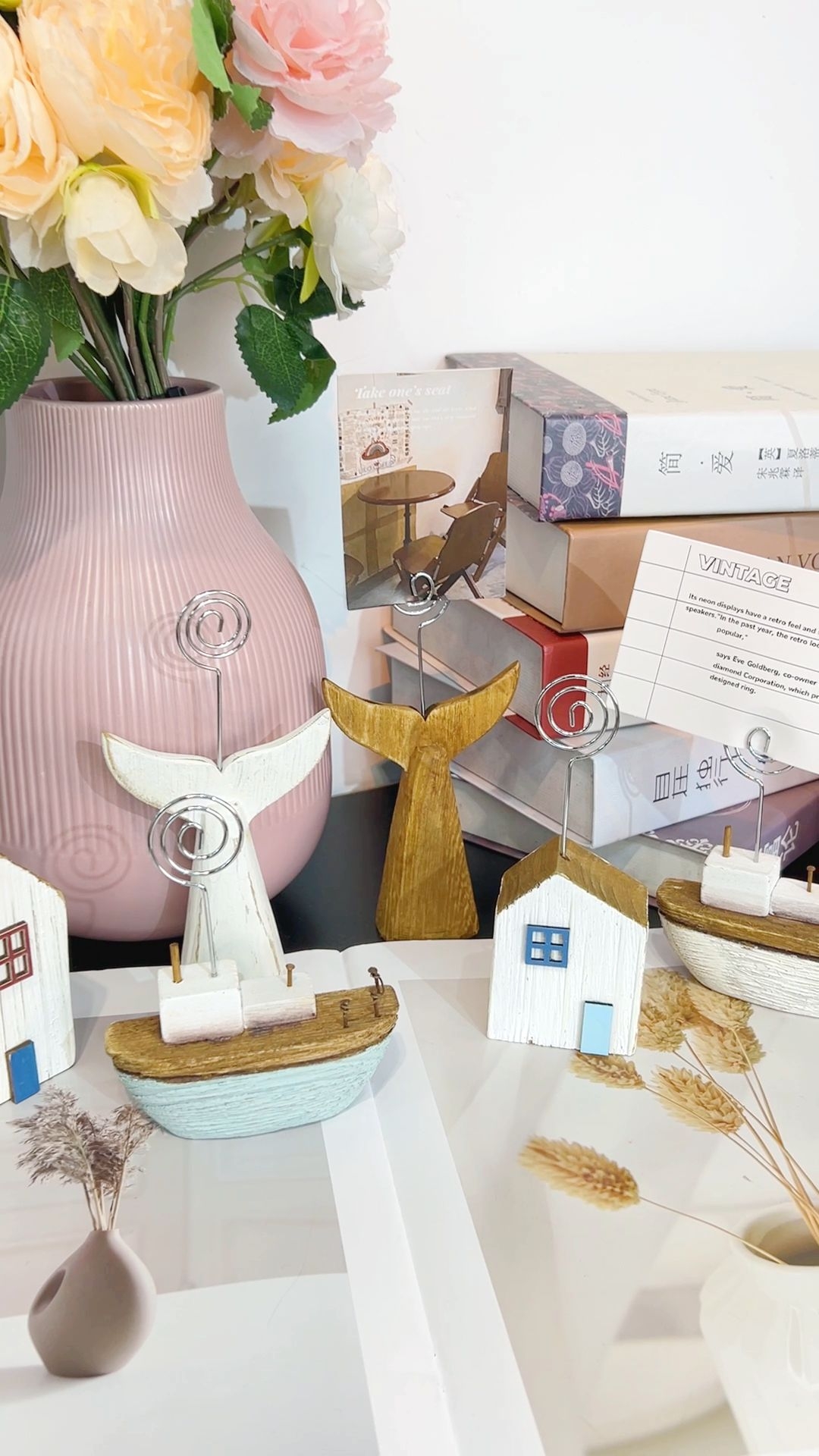 海洋风造型放在办公桌上的搭配