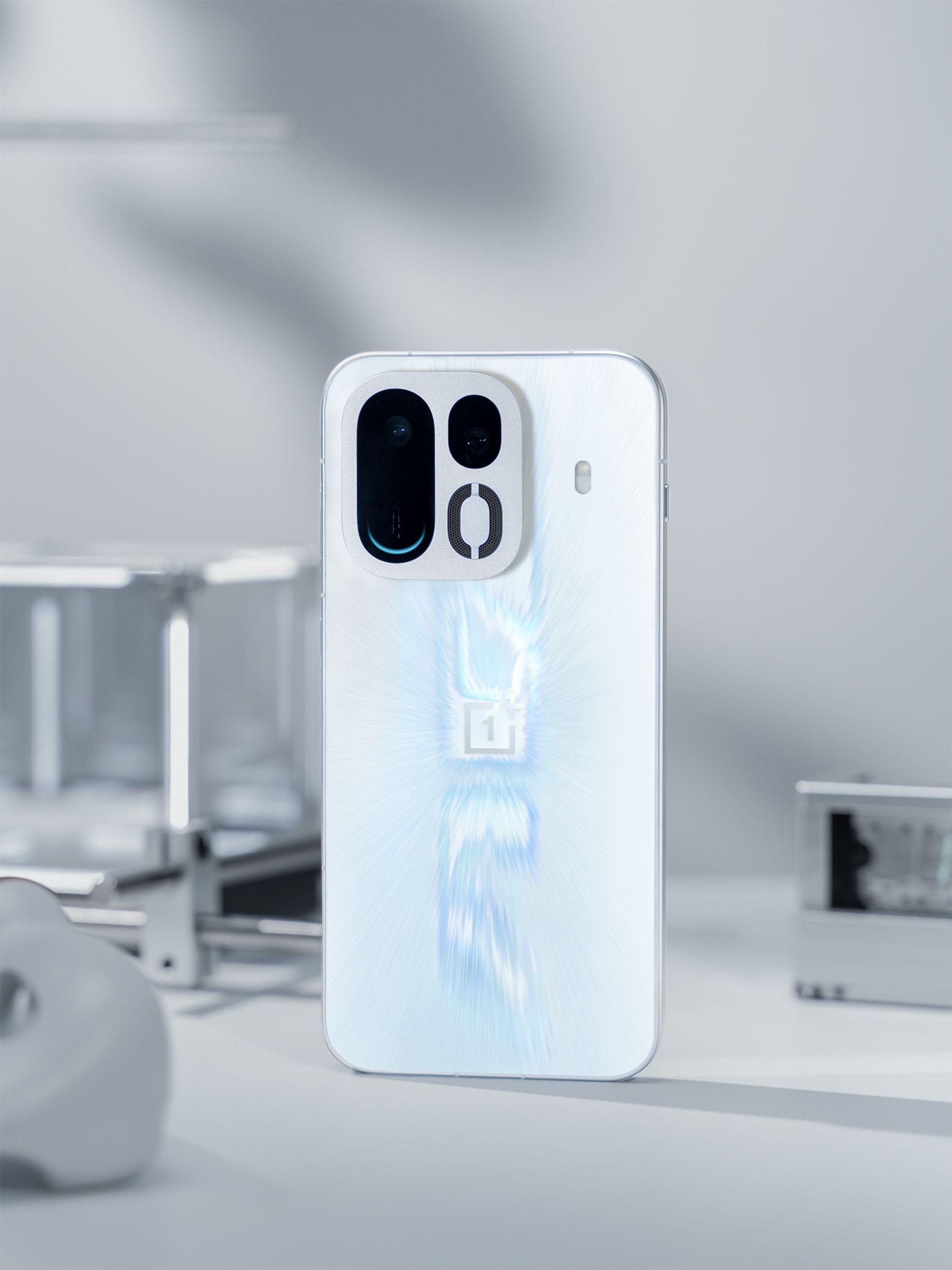 一加Ace7 Pro「破风」实拍:风头正劲!