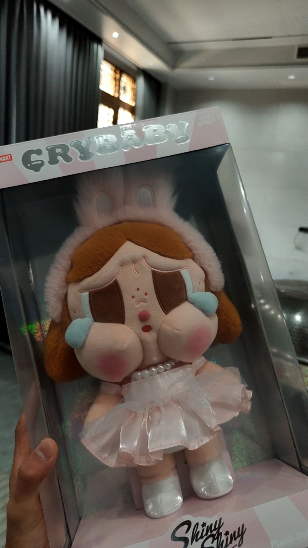 泡泡玛特哭娃