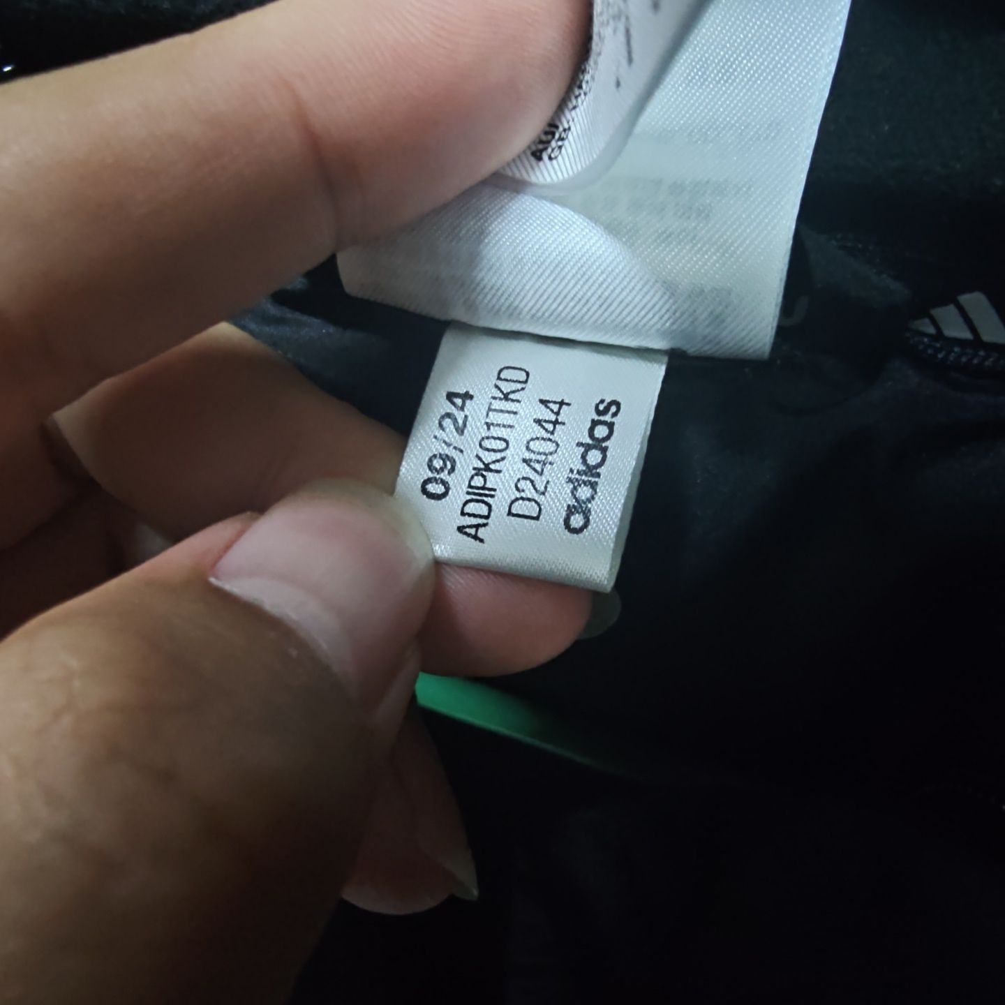 阿迪达斯跆拳道羽绒服