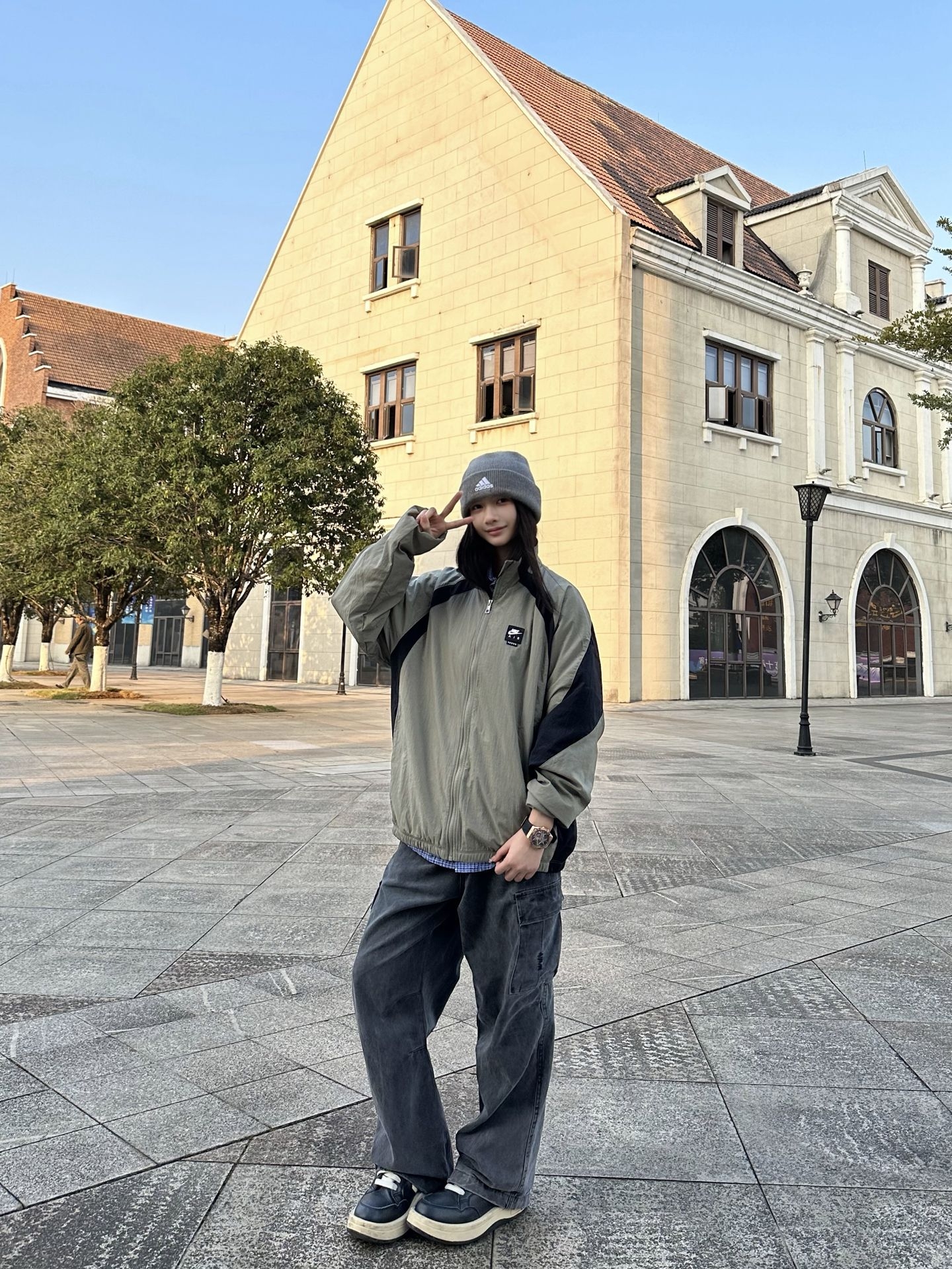 街头穿搭少不了一块机械腕表💯