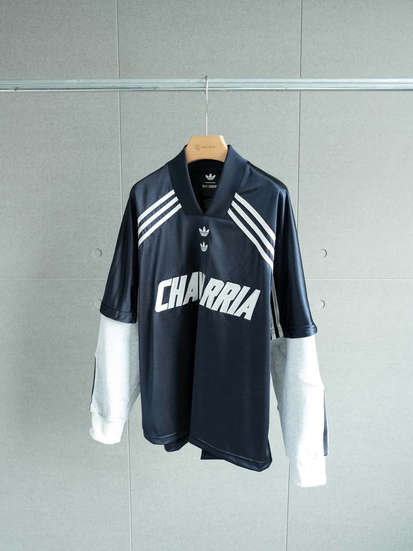 复古足球风|Willy Chavarria × adidas三叶草联名套装