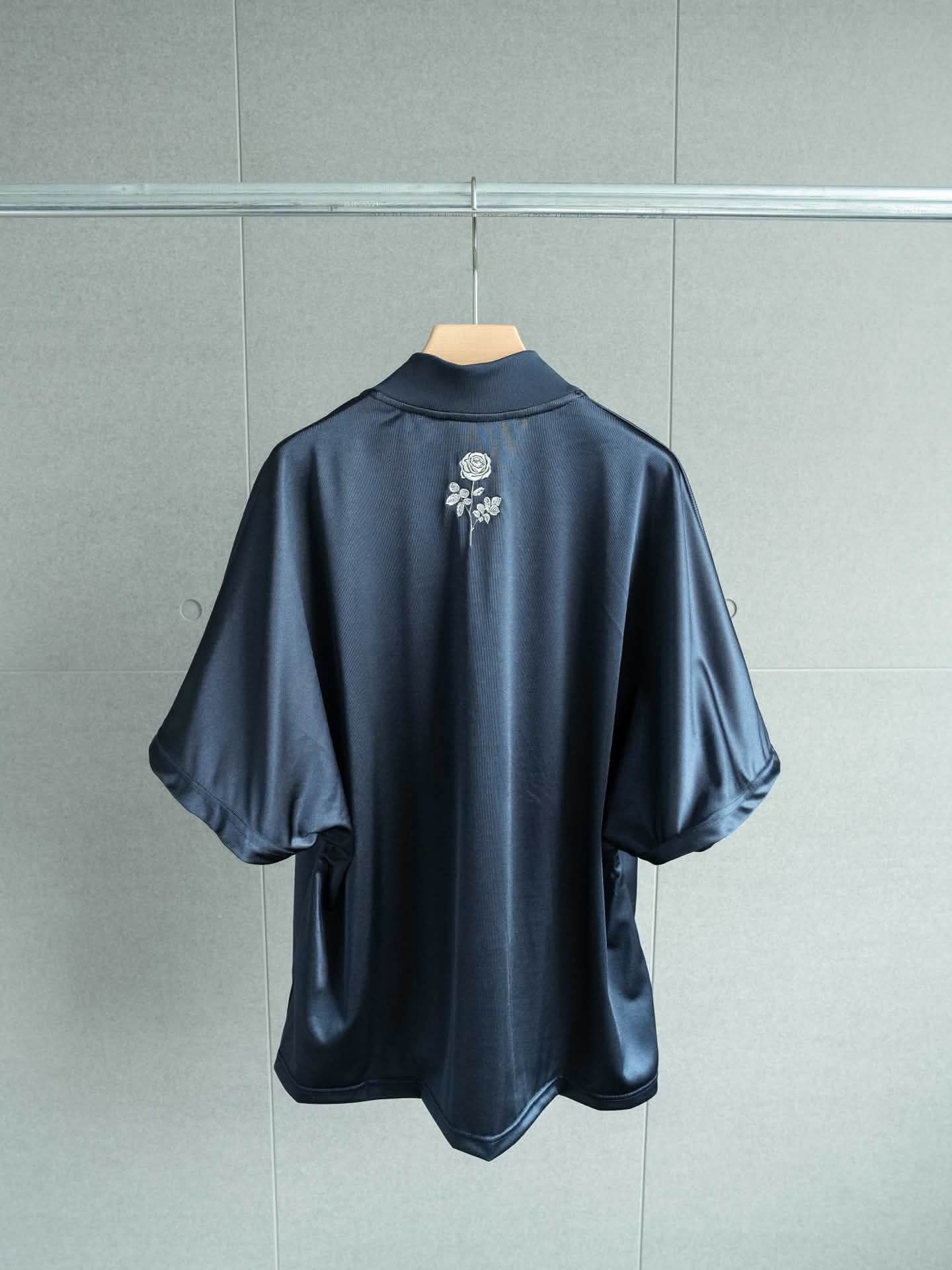 复古足球风|Willy Chavarria × adidas三叶草联名套装