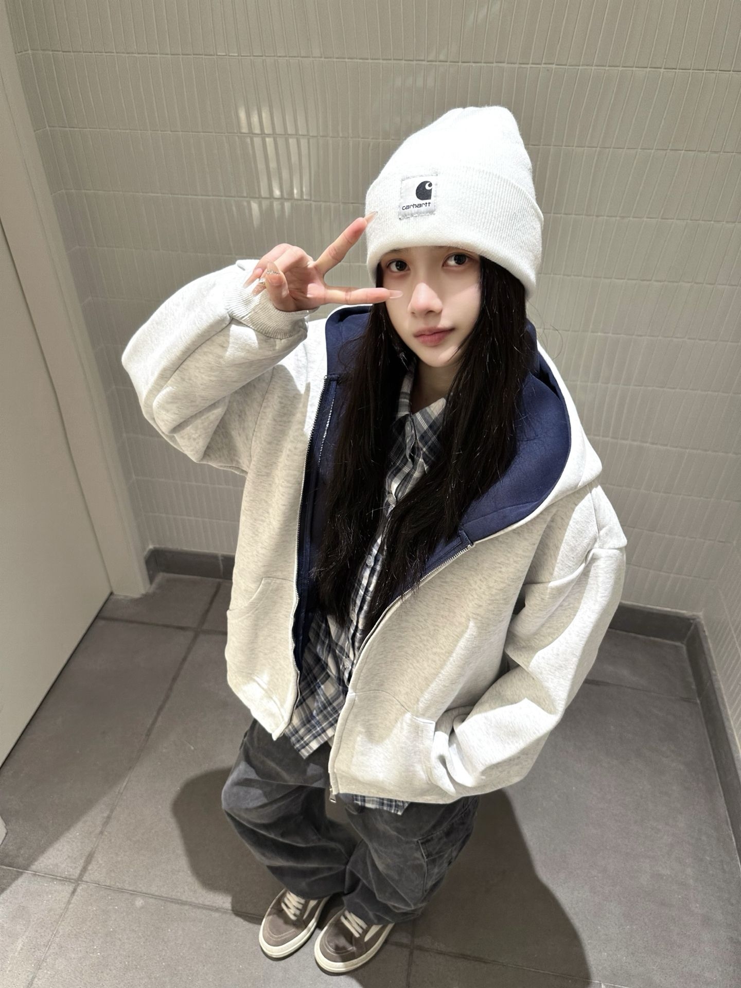 灰调连帽外套美式休闲穿不腻
