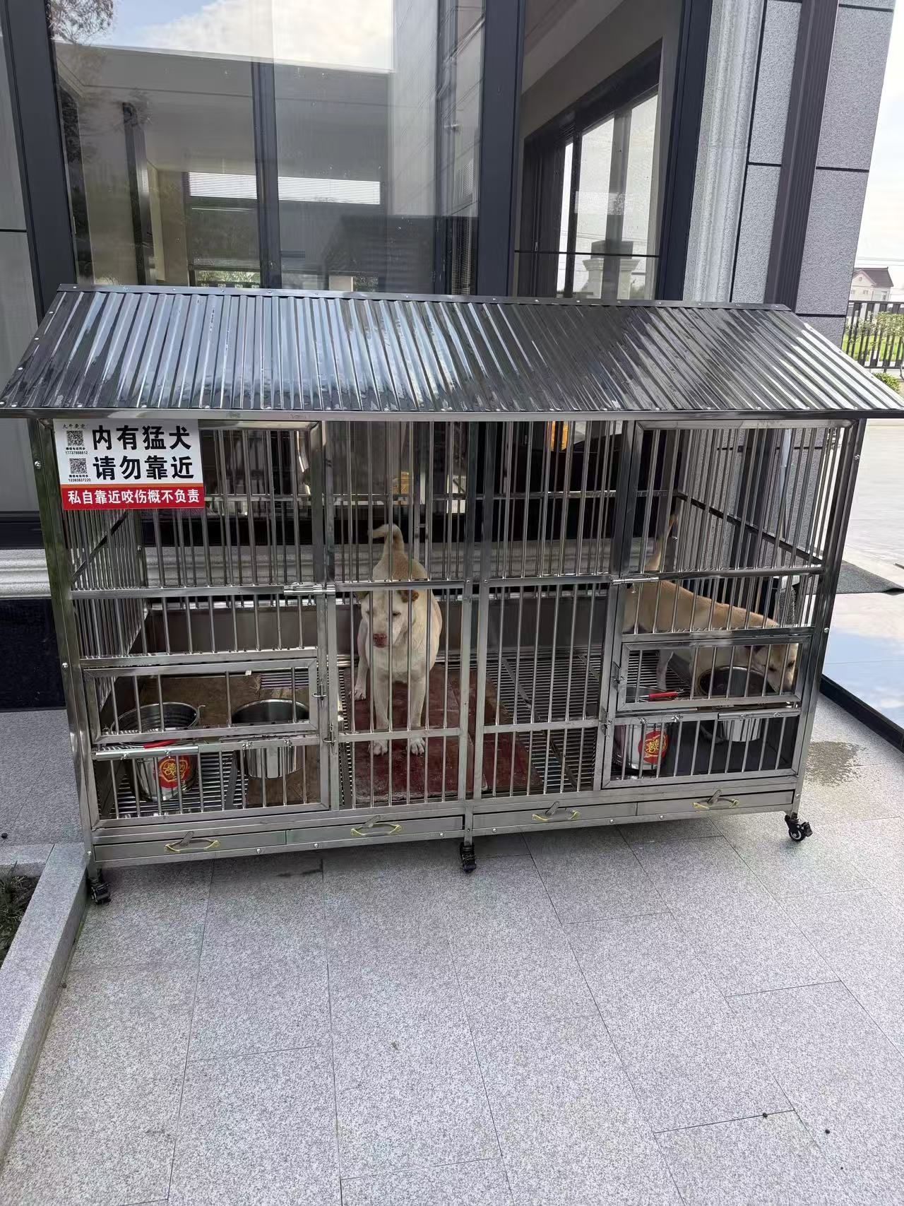 室外屋顶的隔热和防雨:顶棚高度和材质都要看