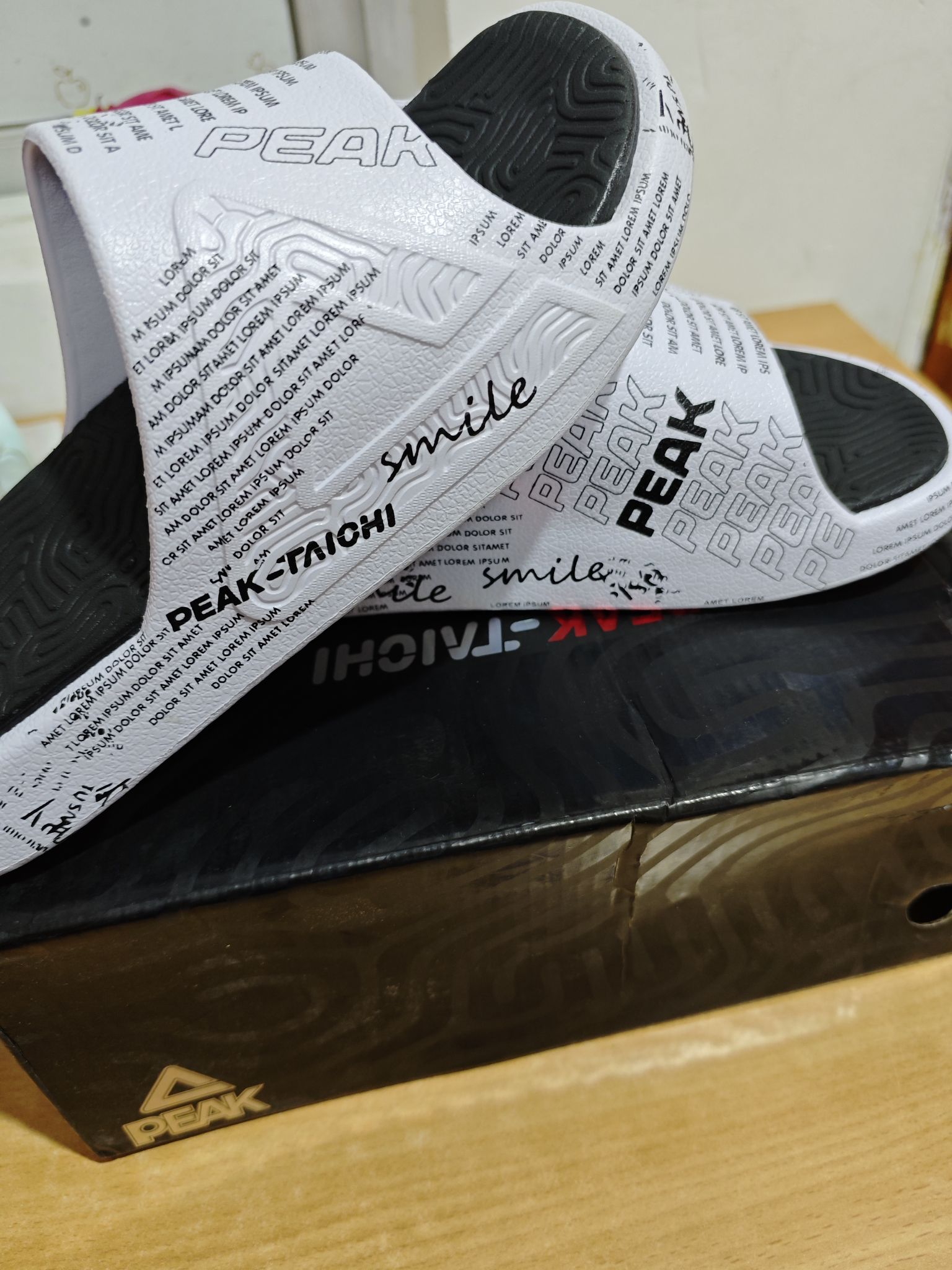 👟球鞋名称：匹克字母

🔍分享理由：很好