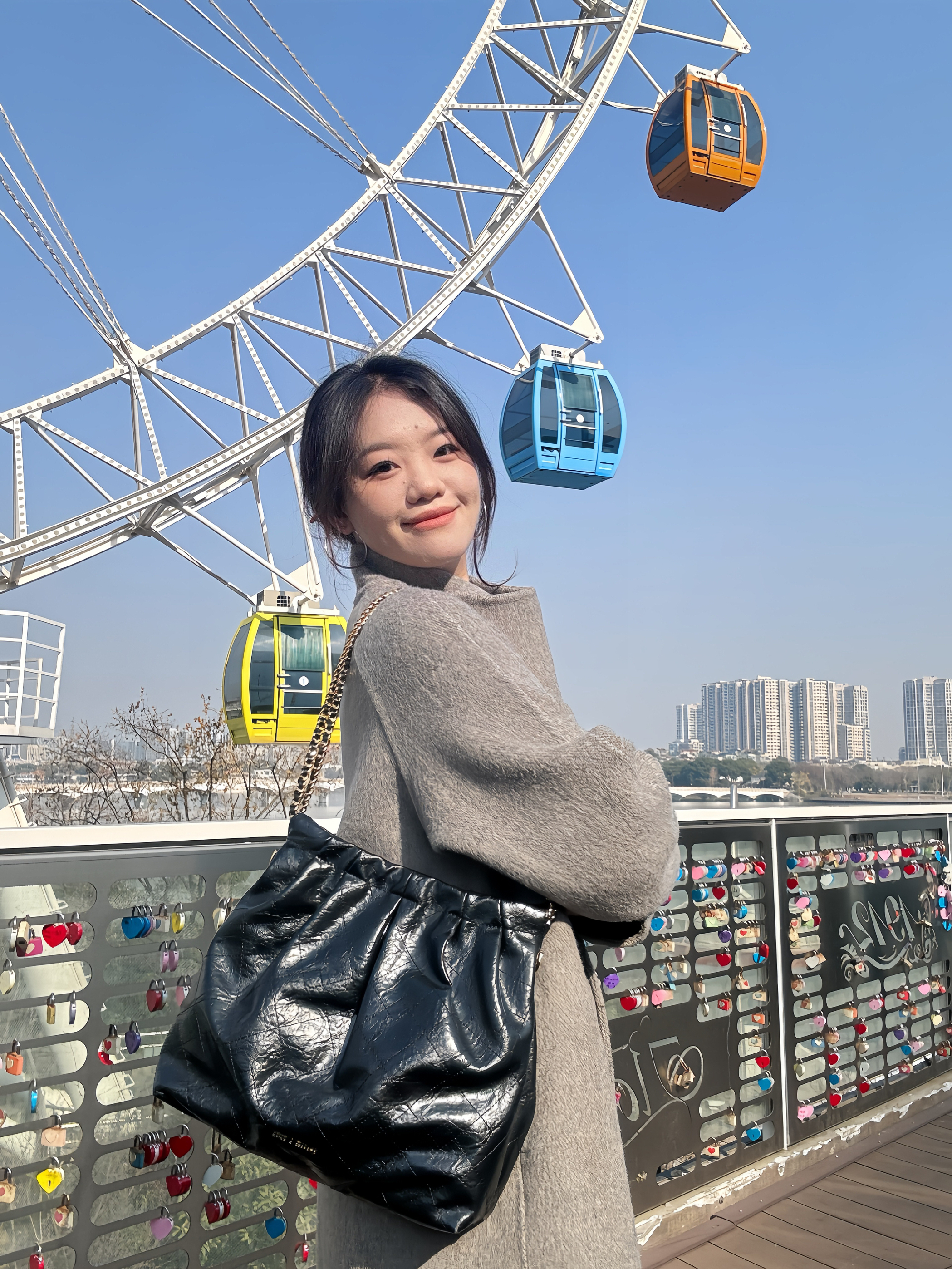 小ck流浪包 黑金搭配真的绝！！