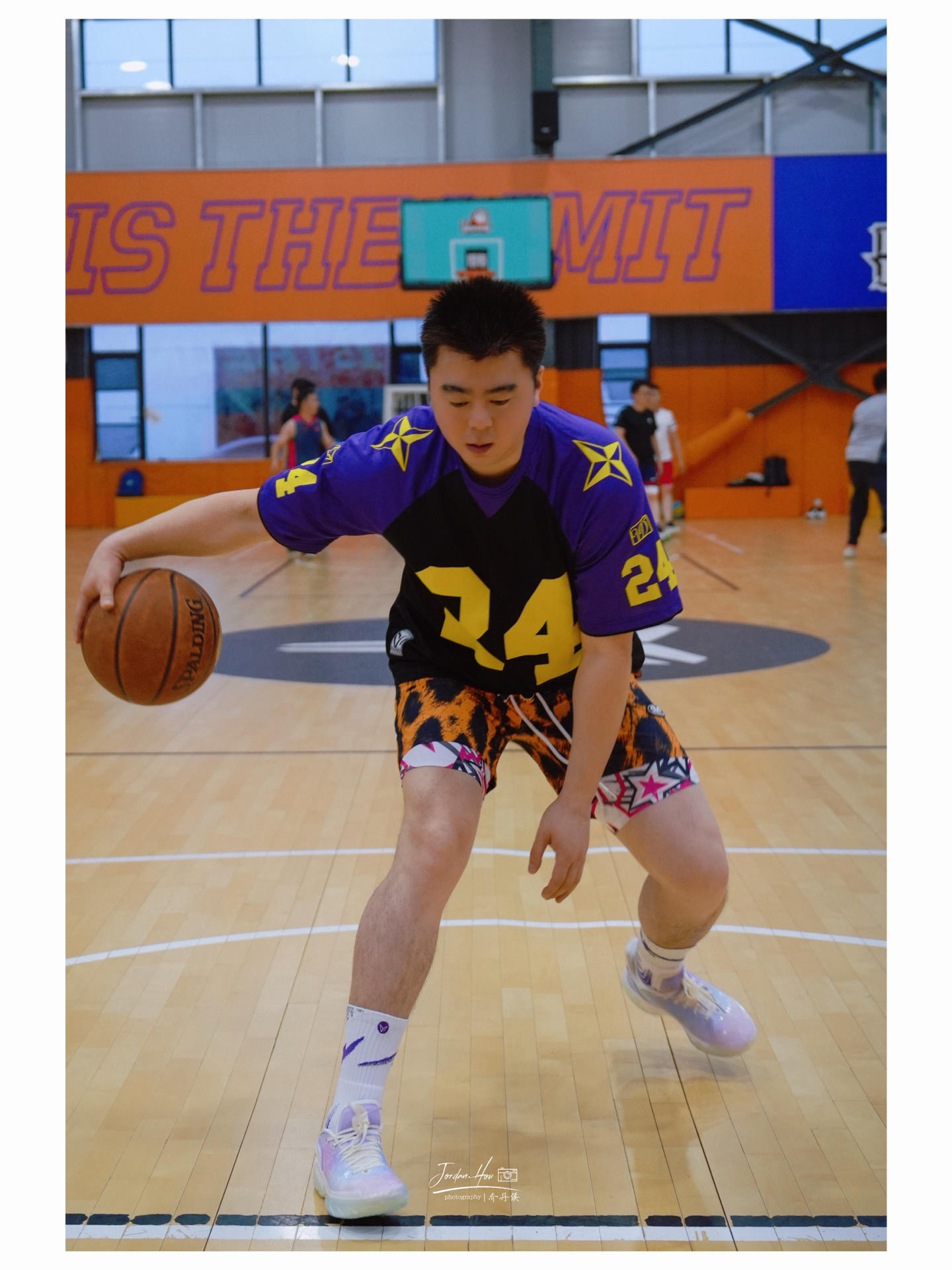 李宁/桀骜2“七彩蟒”:外场实战与街头潮流的完美碰撞‼️