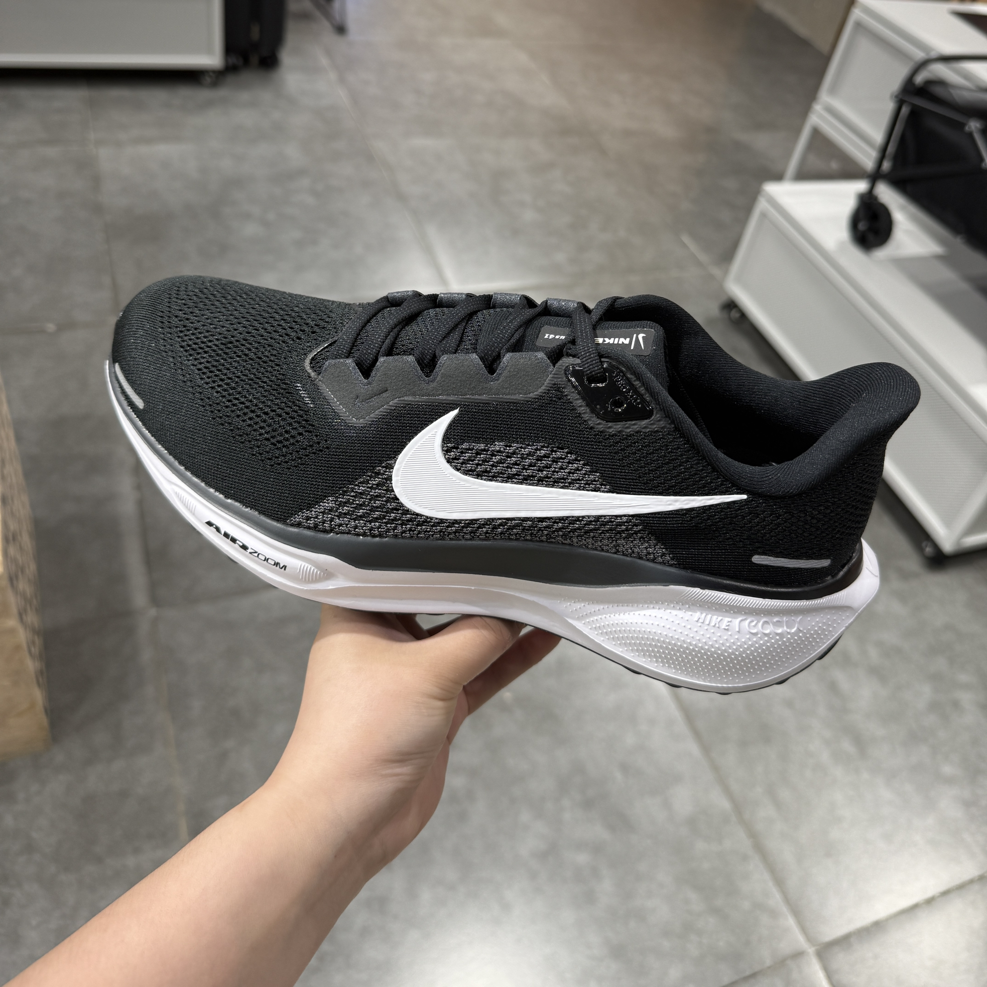 飞马41 加宽版 运动时落地更稳 脚胖的