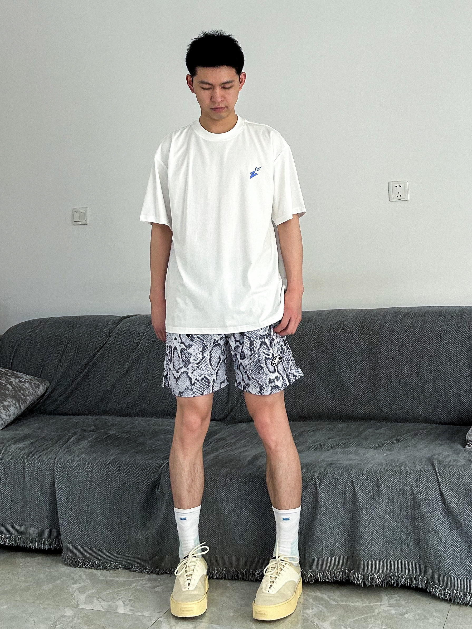 干净利落简约不单调｜很帅！