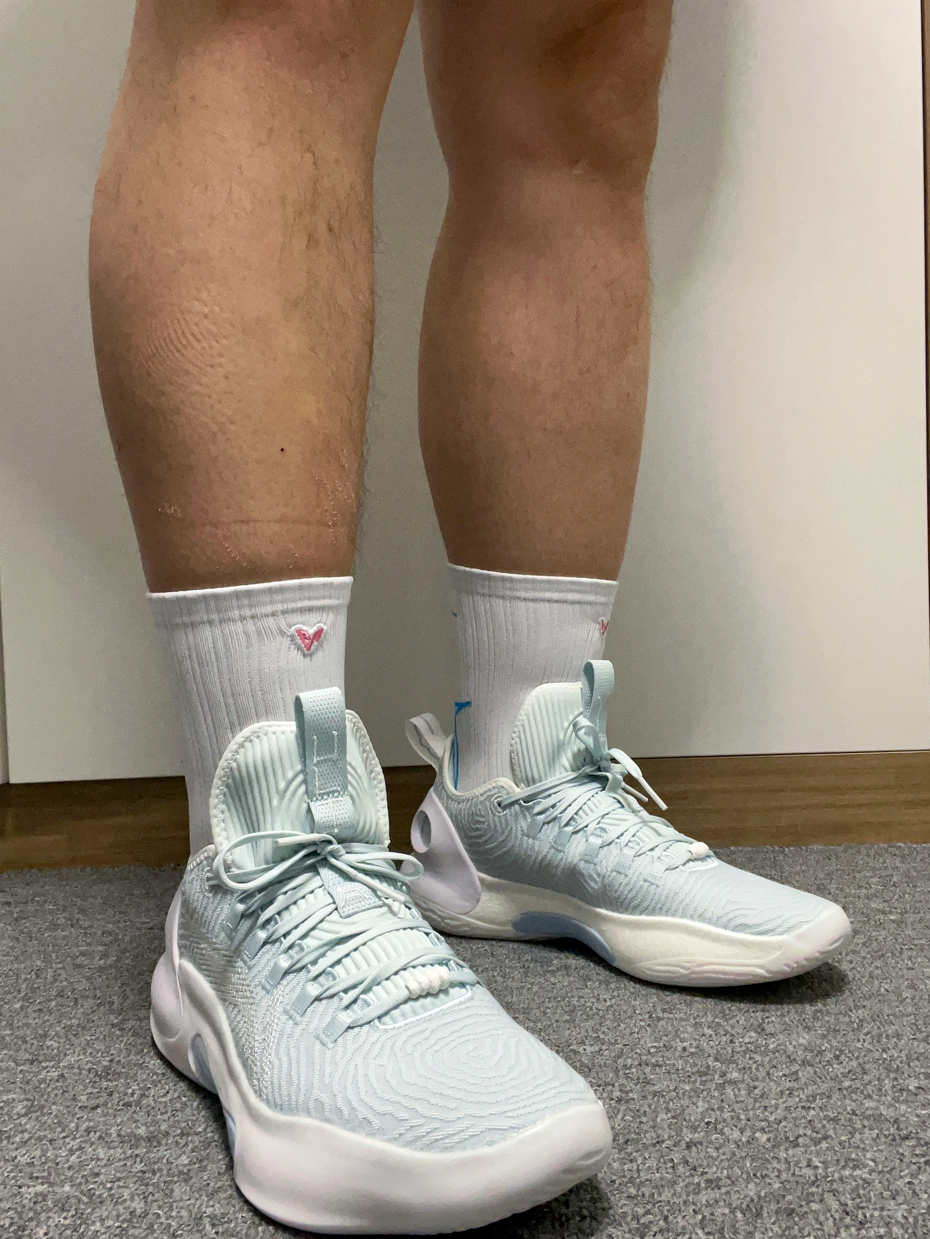 维动又出新袜子啦！荆棘PRO，又帅又好穿！