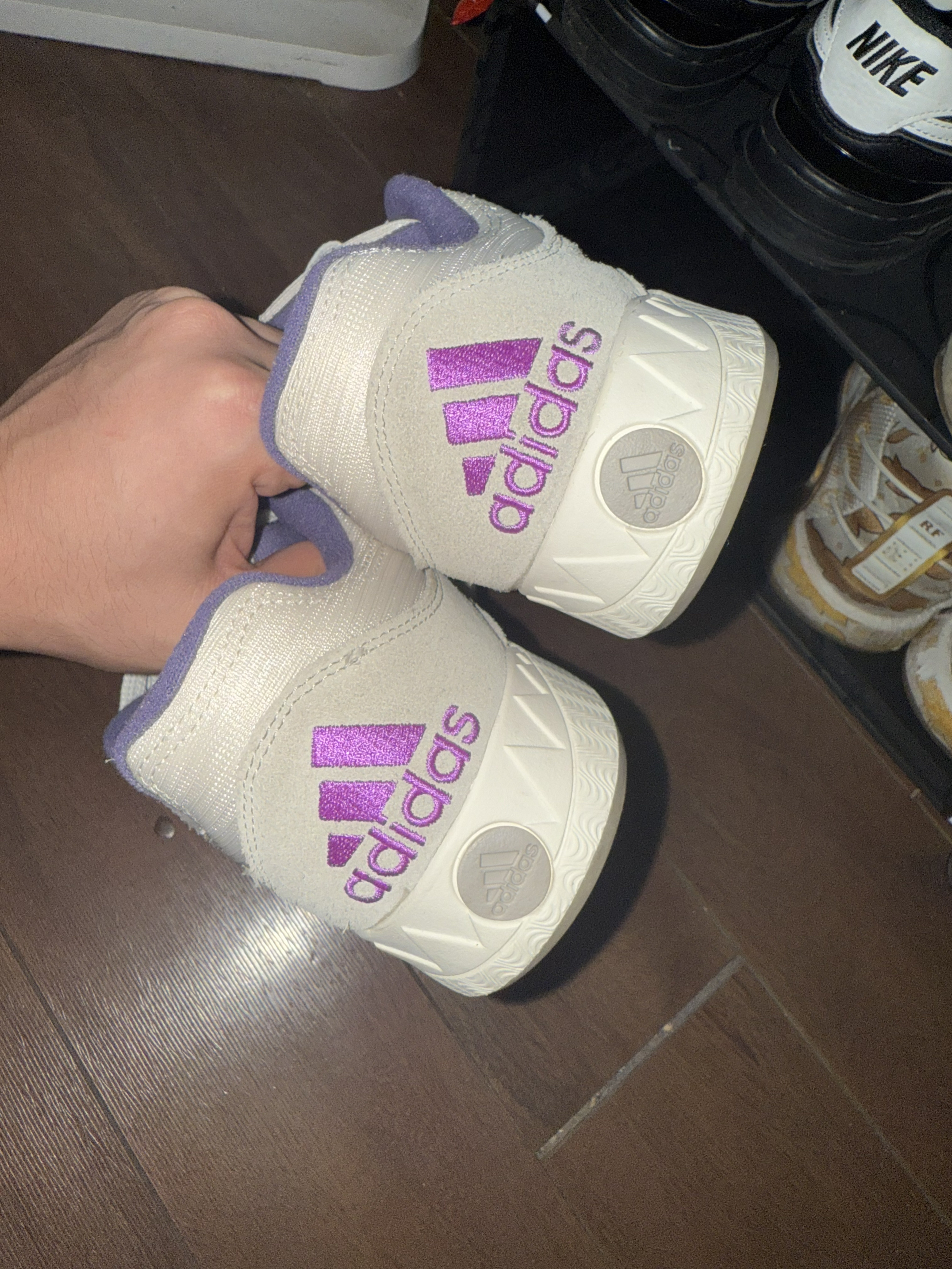 好看 穿了一段时间还是很耐看很适合休闲风