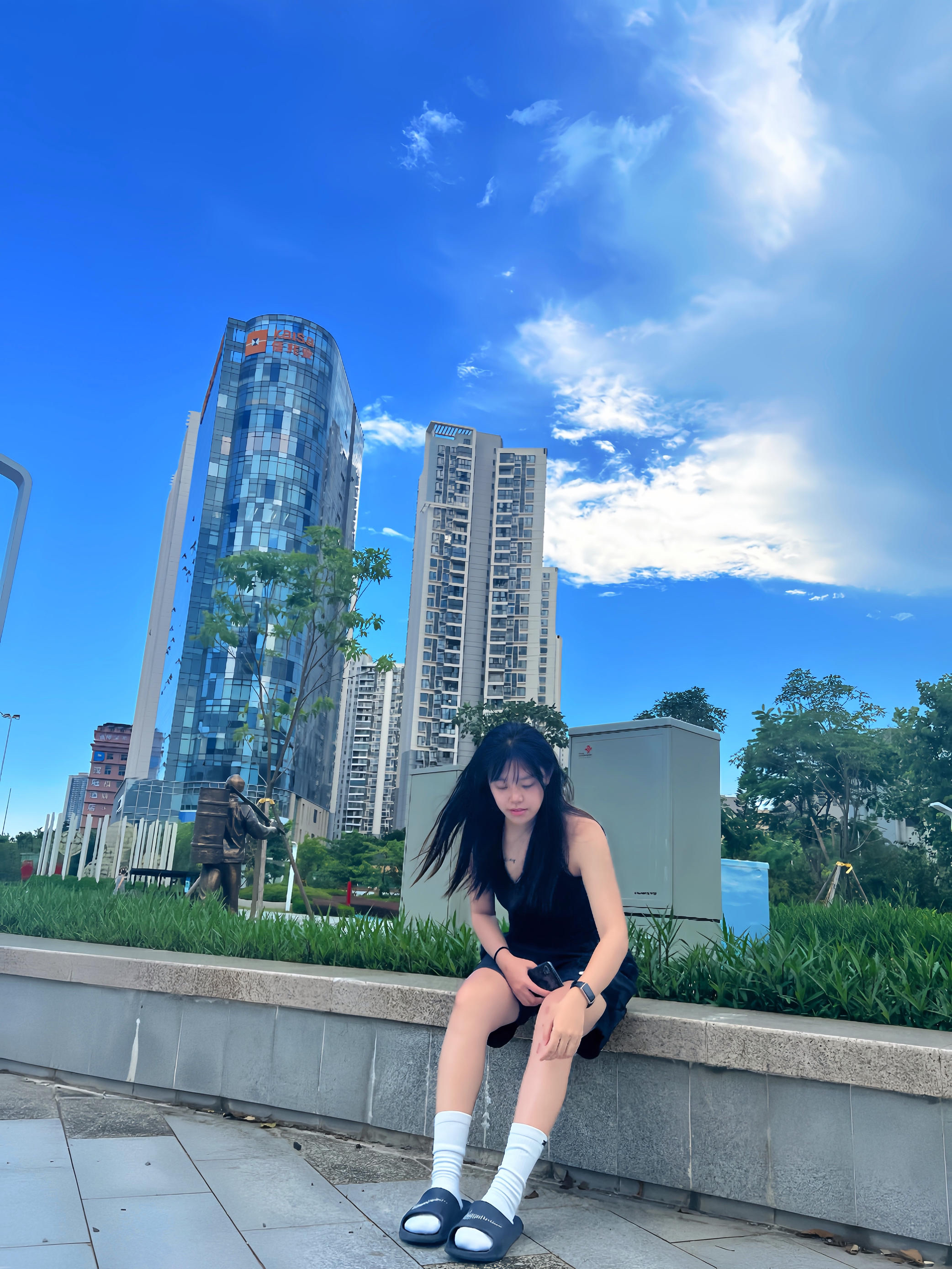 打完球去散散步