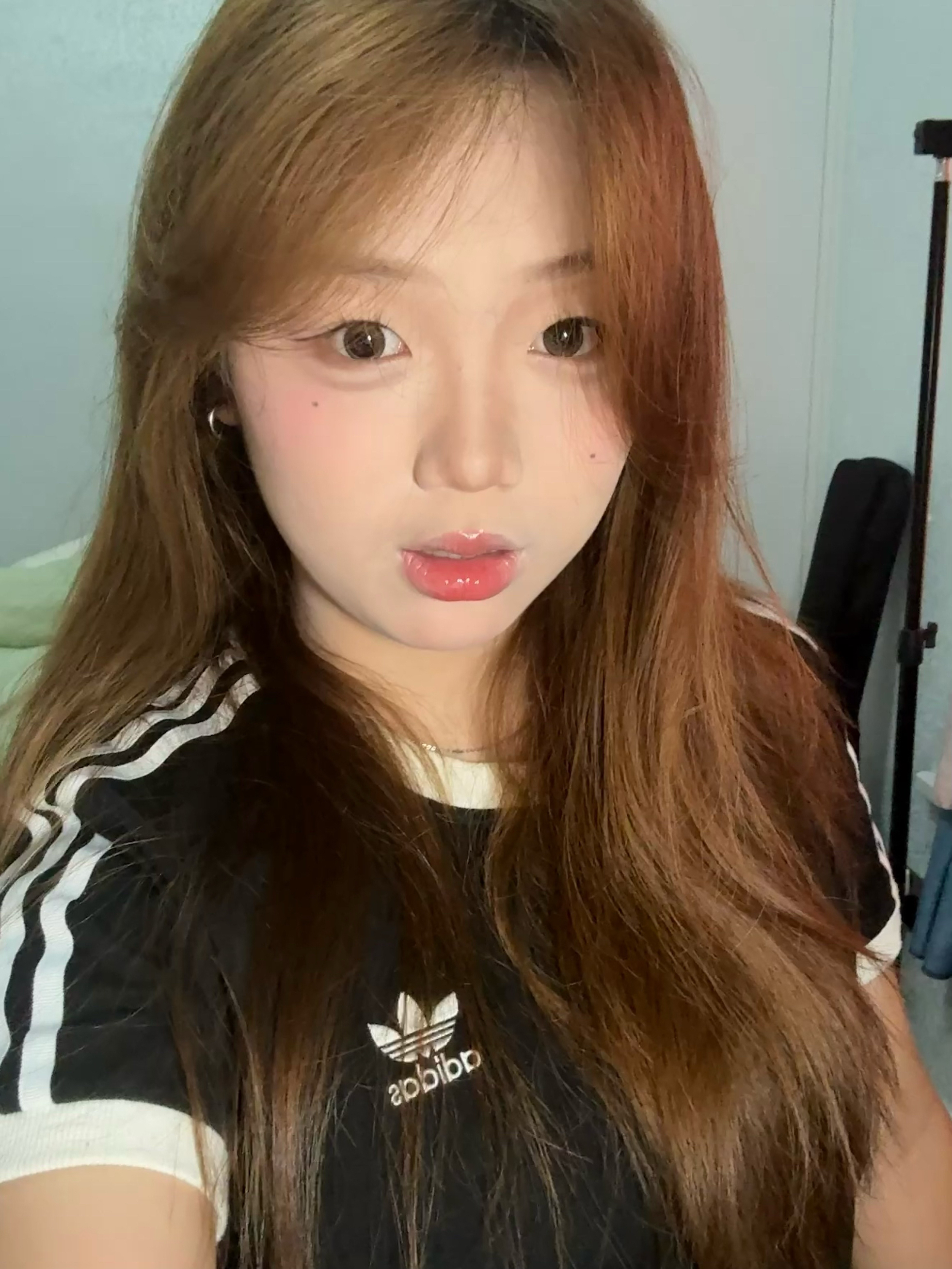 adidas你是真的有点好看了啊。。